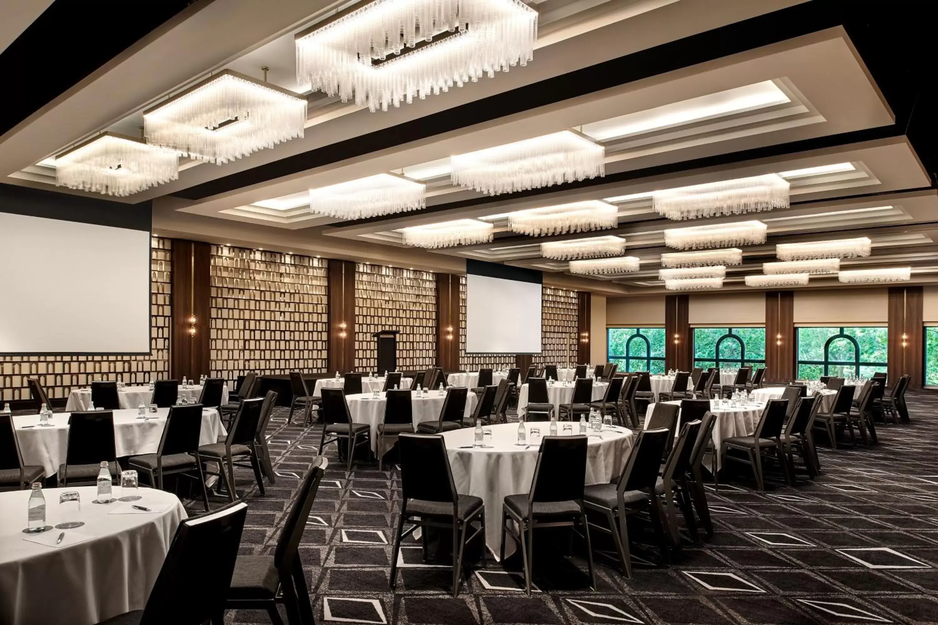 Meeting/conference room, Restaurant/Places to Eat in Sheraton Grand Sydney Hyde Park