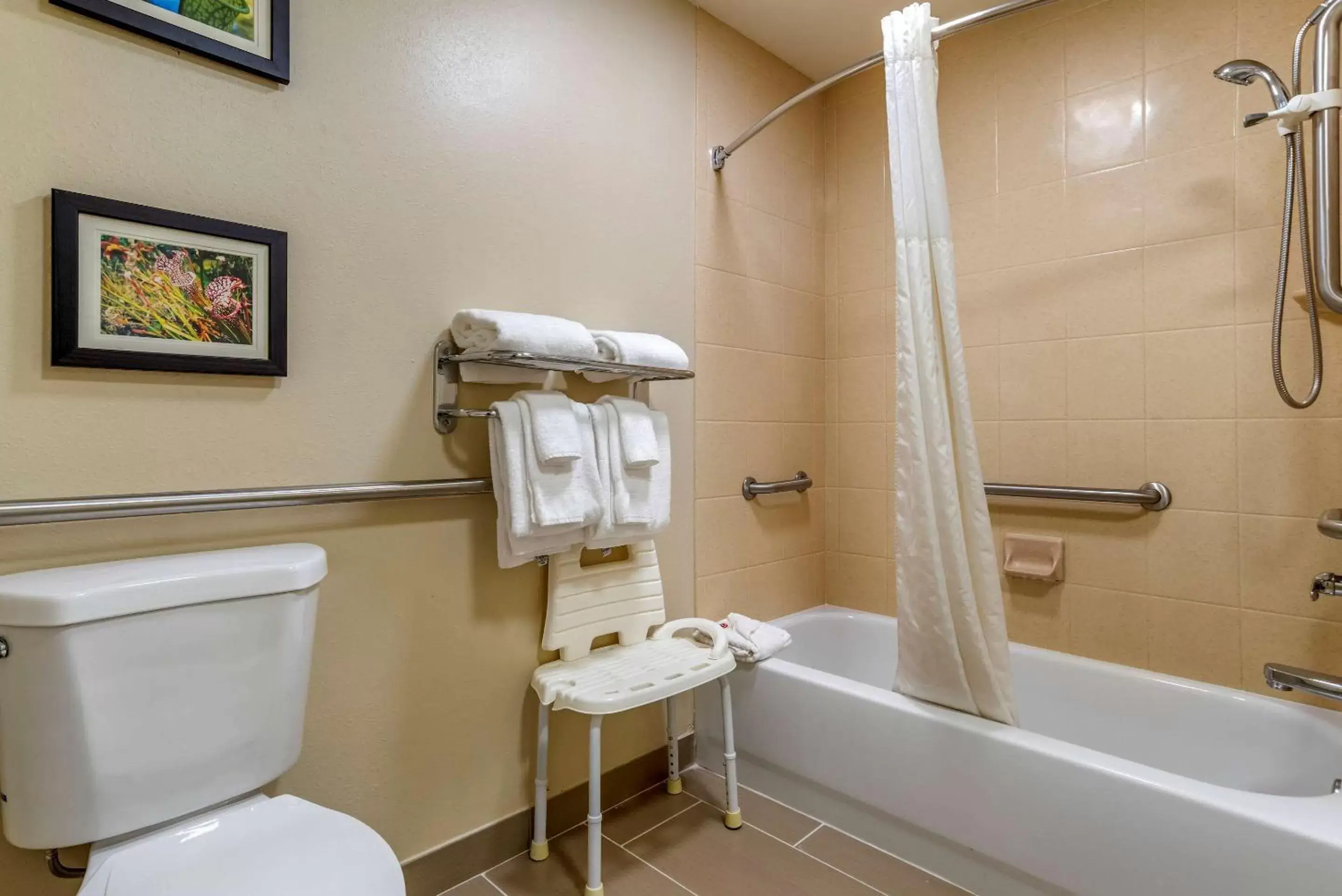 Bathroom in Comfort Suites Niceville Near Eglin Air Force Base