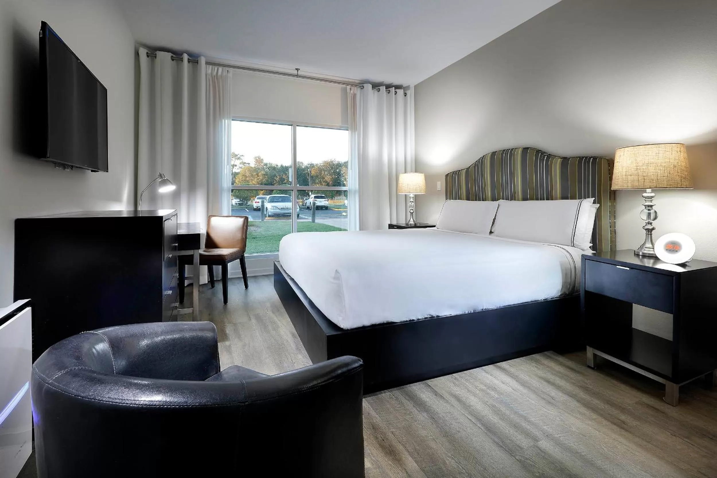 Photo of the whole room, Bed in Meliá Orlando Celebration