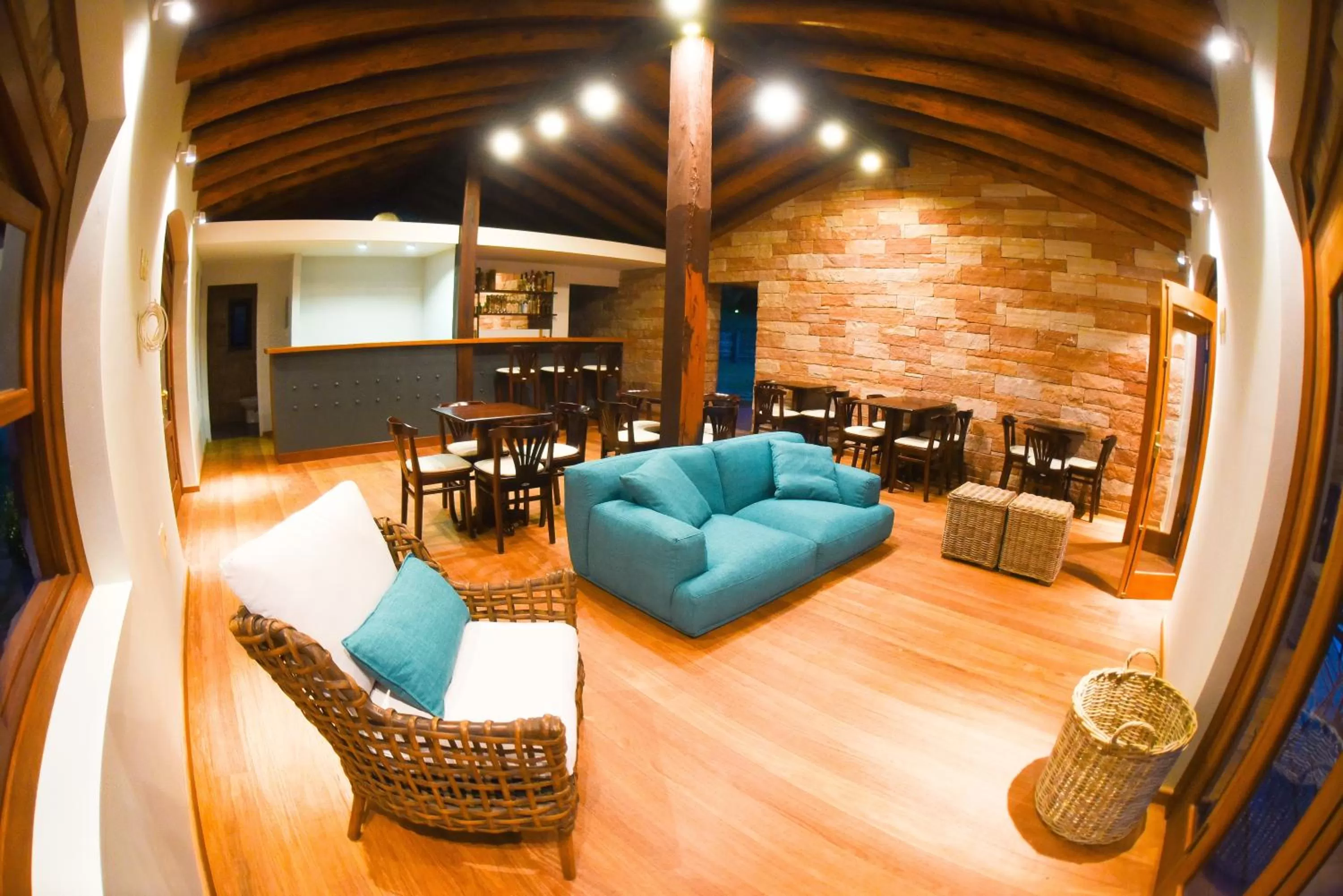 Lounge or bar in Hostería La Bordona