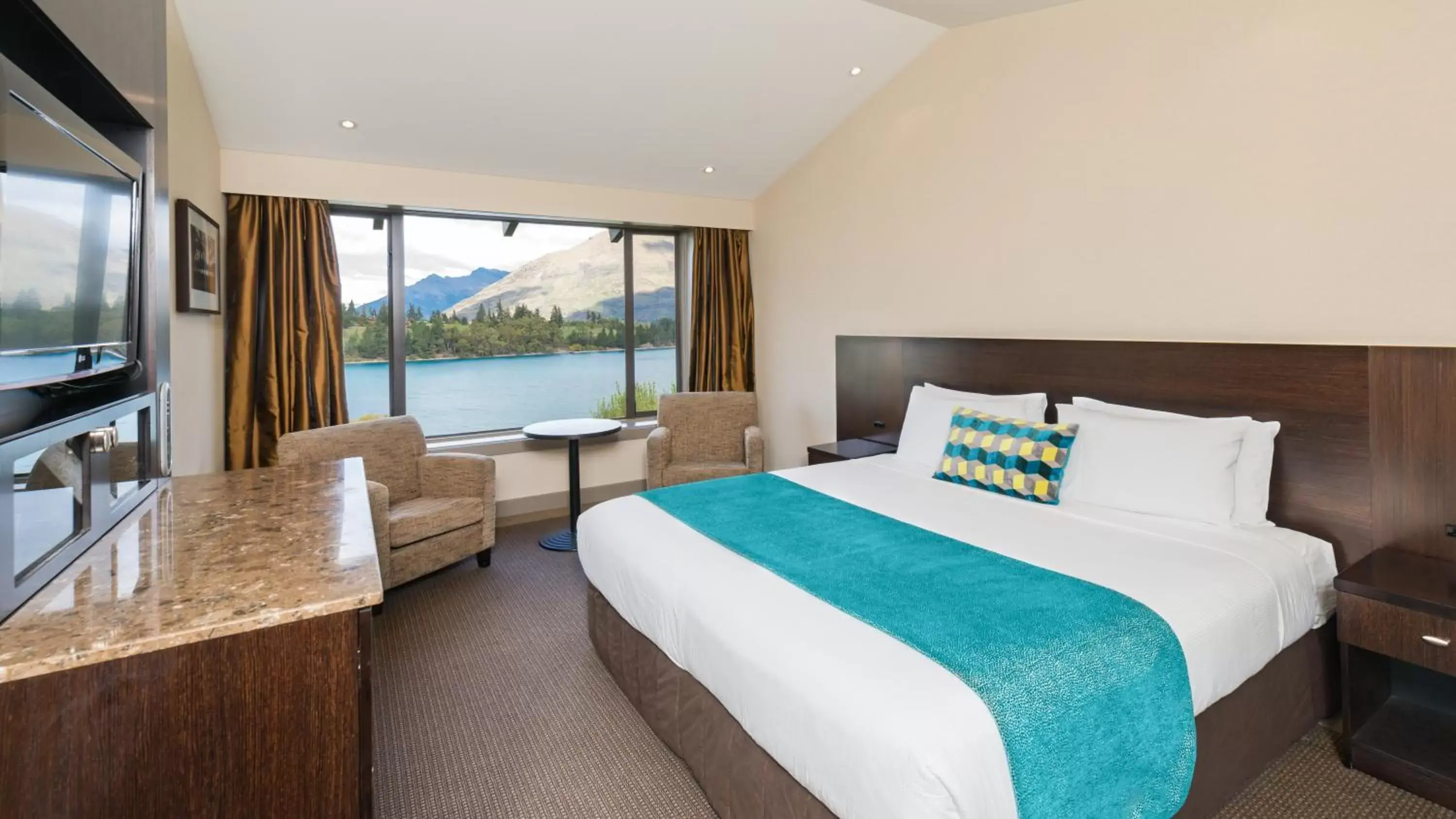 Copthorne Hotel & Resort Lakefront Queenstown Copthorne Hotel & Resort Lakefront Queenstown