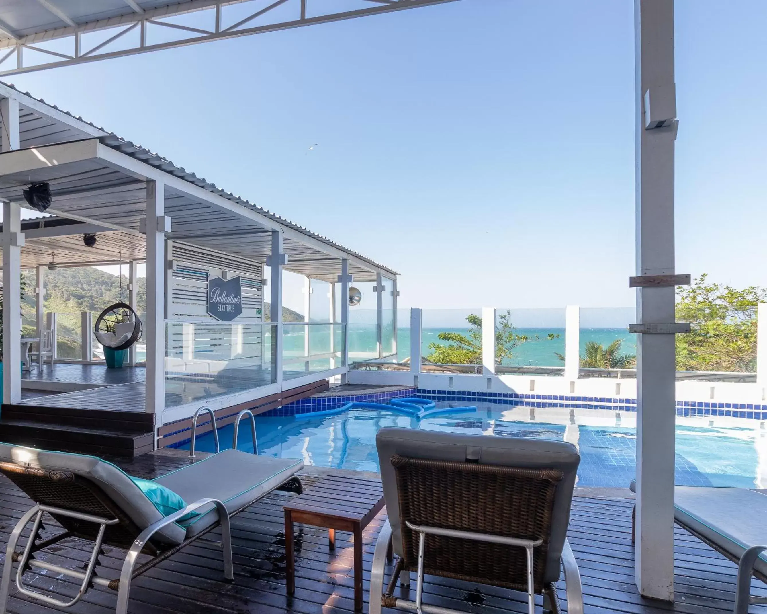 Swimming pool in Hotel Pousada Brava Club Swimming pool in Hotel Pousada Brava Club