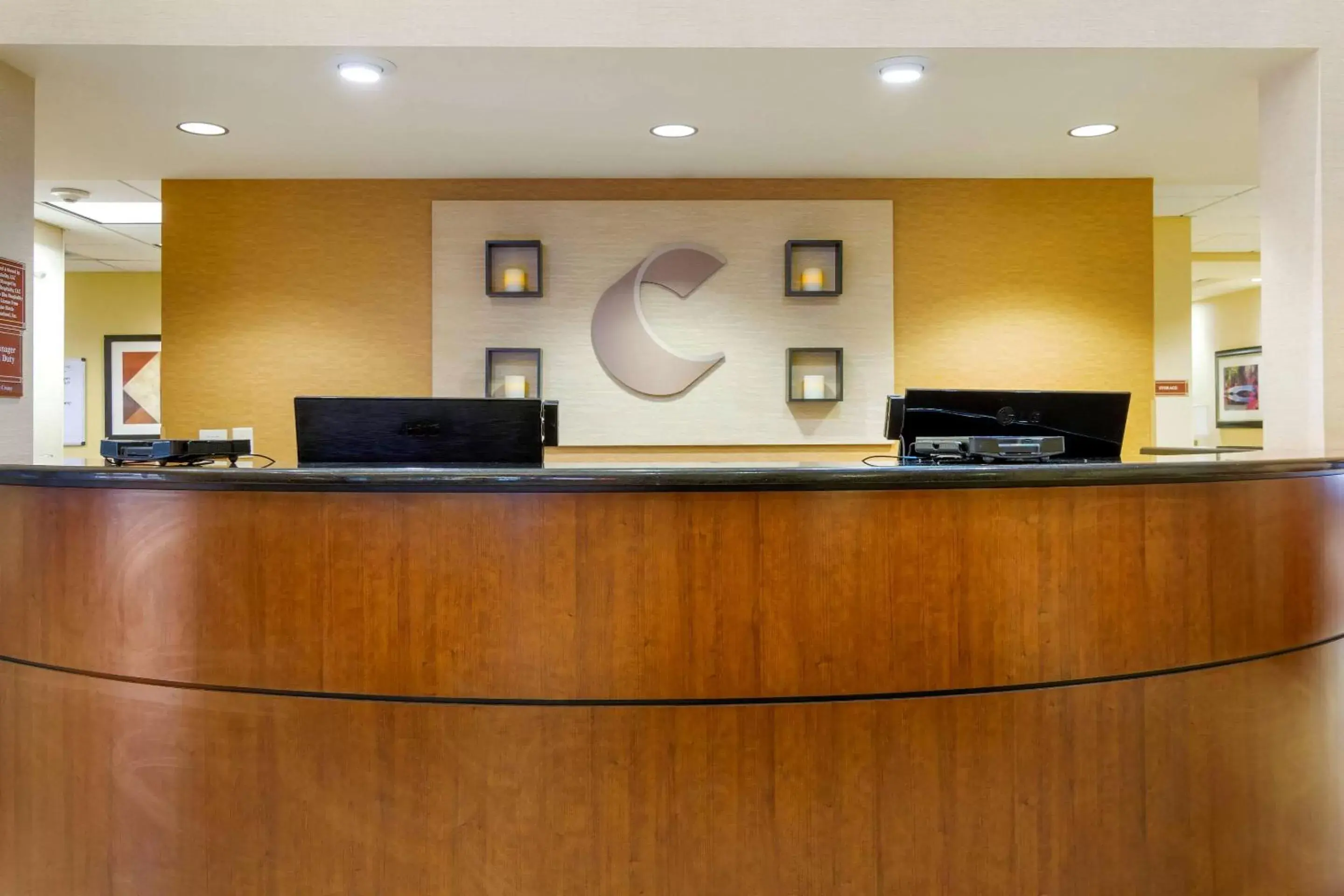 Lobby or reception, Lobby/Reception in Comfort Suites Charleston West Ashley