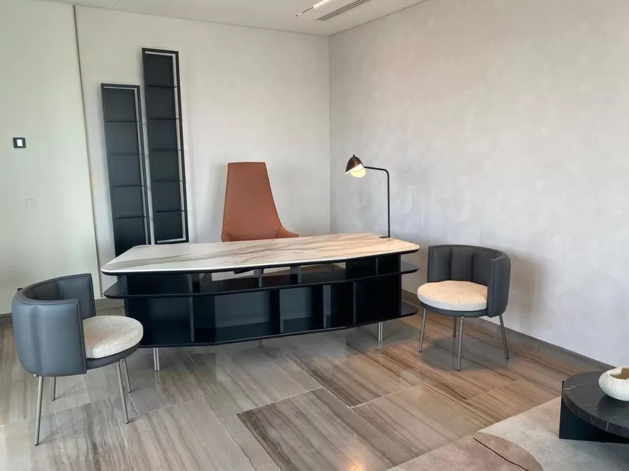 Seating area in Fairmont Ramla Serviced Residences