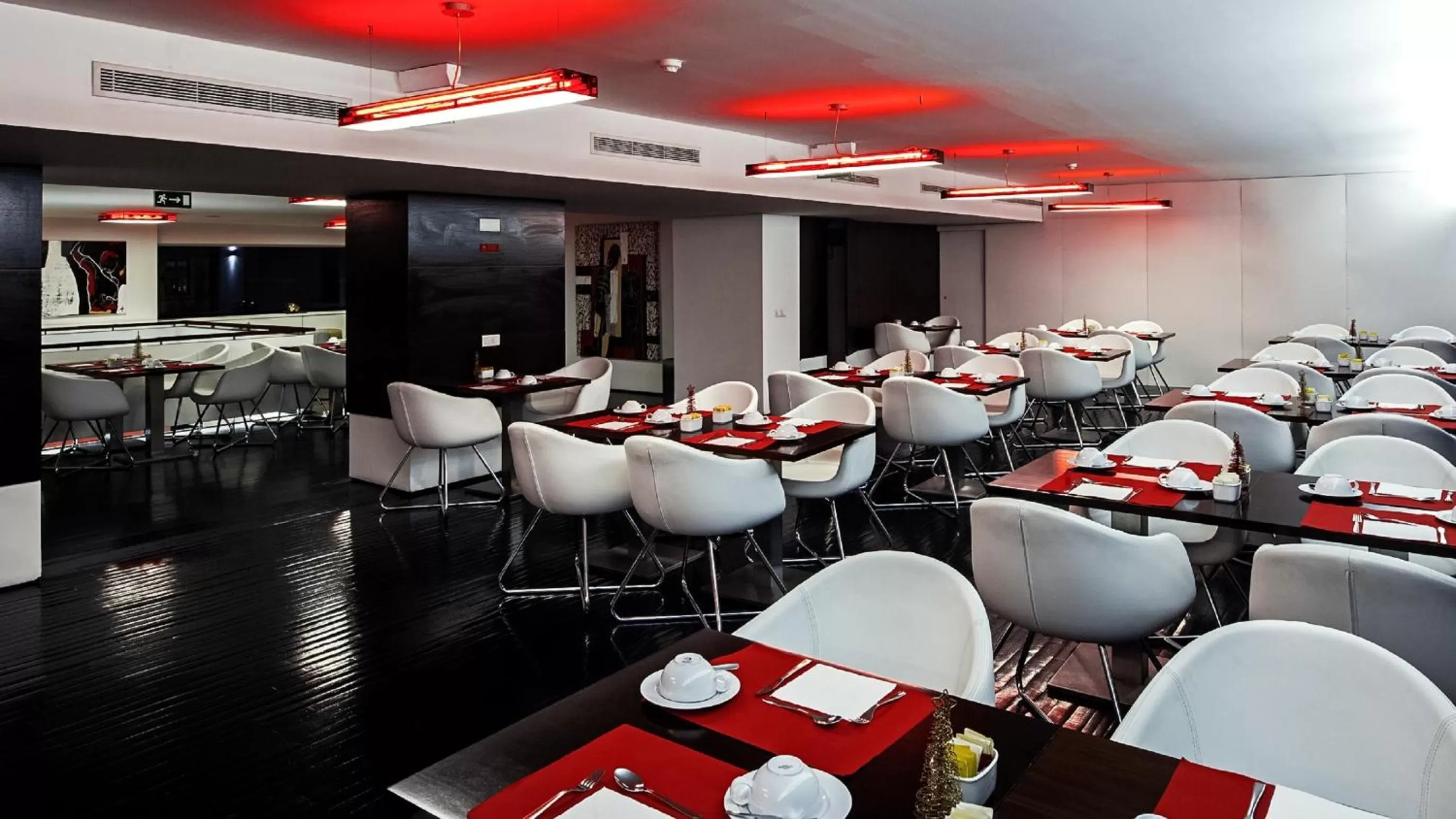 Food and drinks in Hotel Jeronimos 8