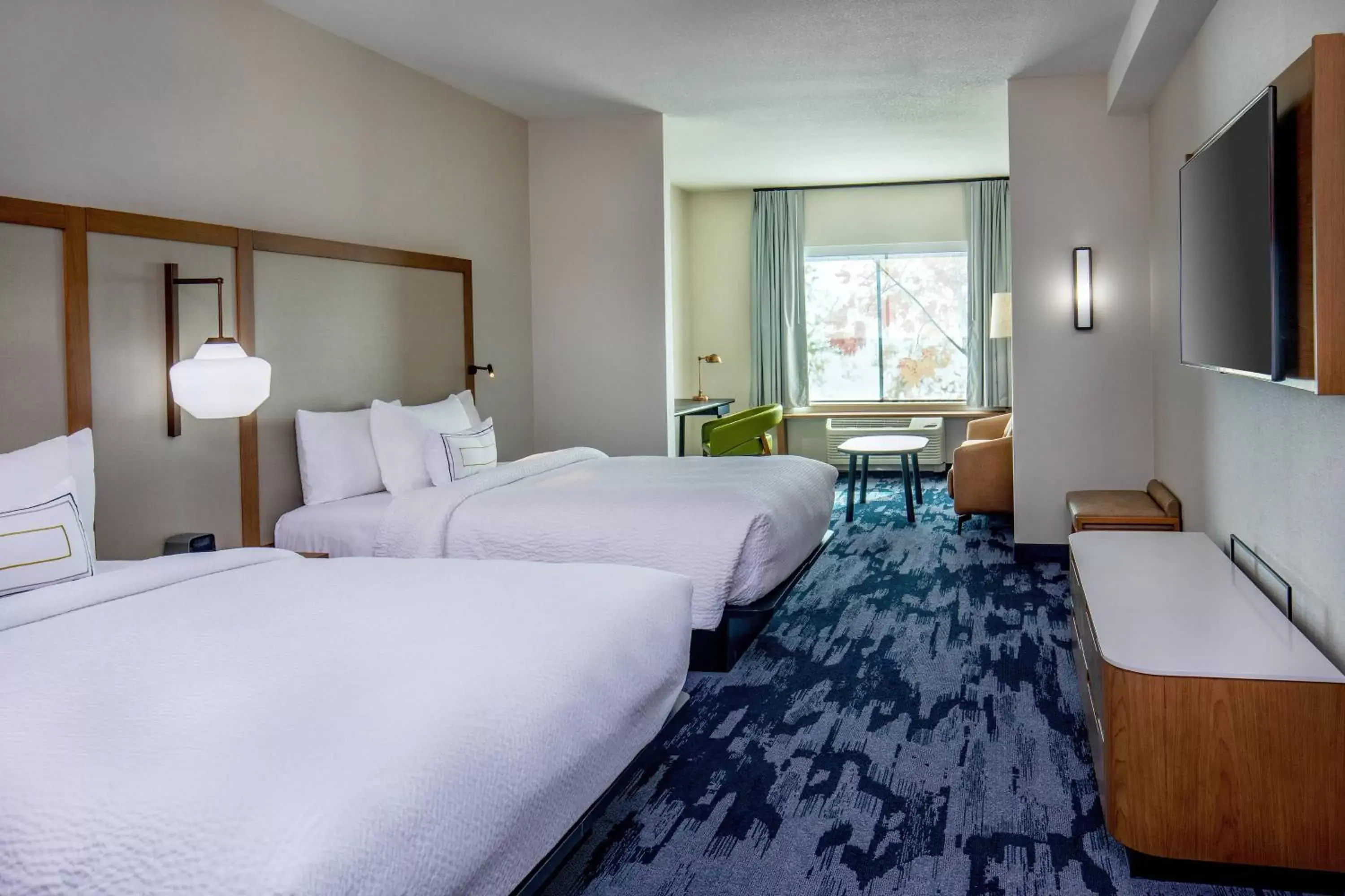 Photo of the whole room, Bed in Fairfield Inn & Suites by Marriott McPherson