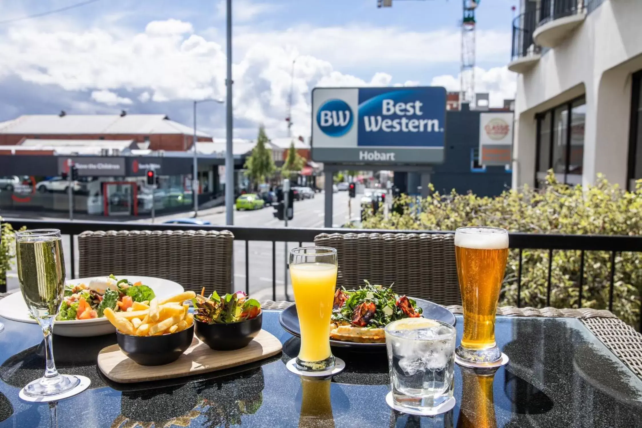 Restaurant/places to eat in Best Western Hobart