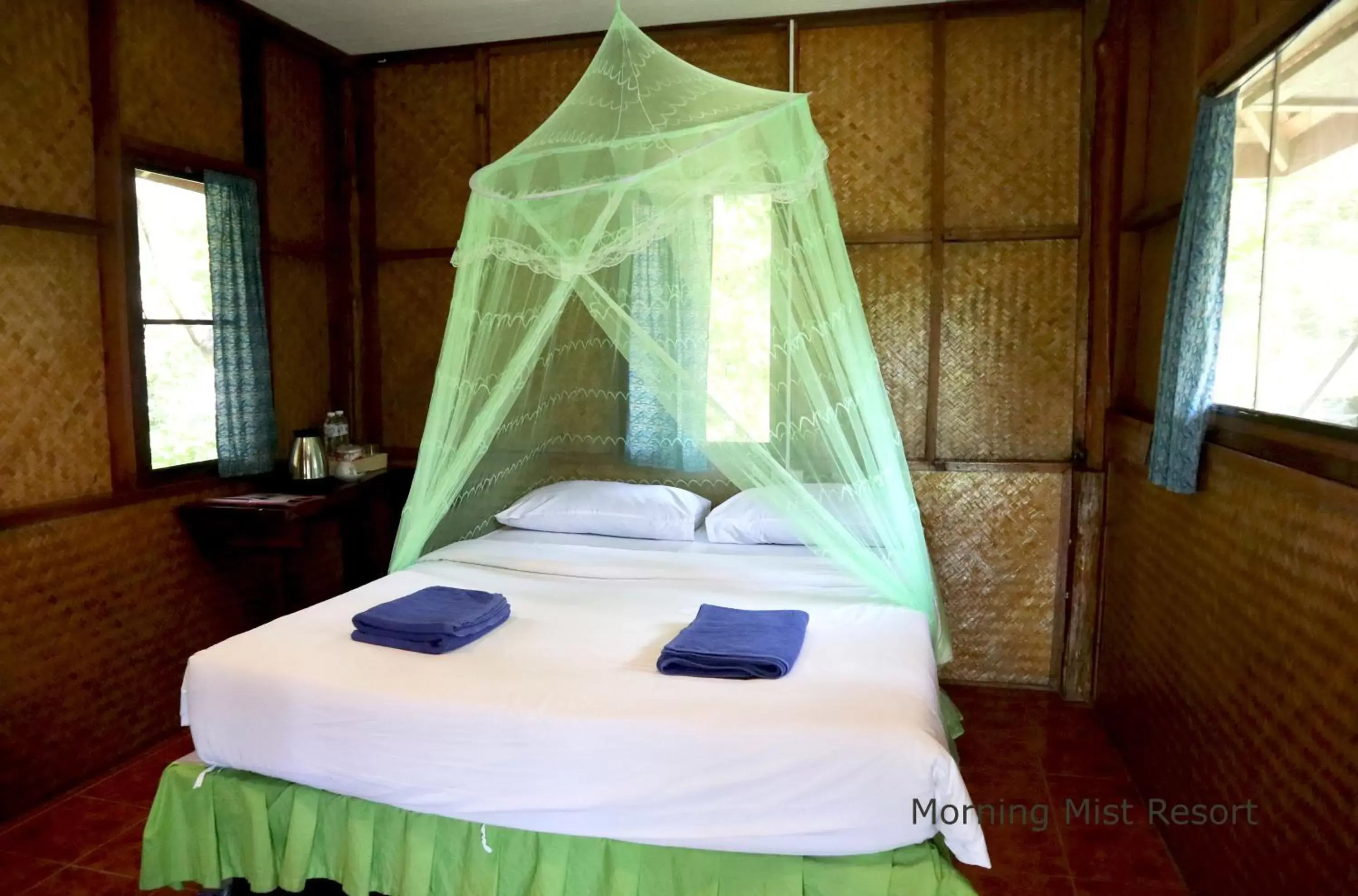 Bed in Khao Sok Morning Mist Resort