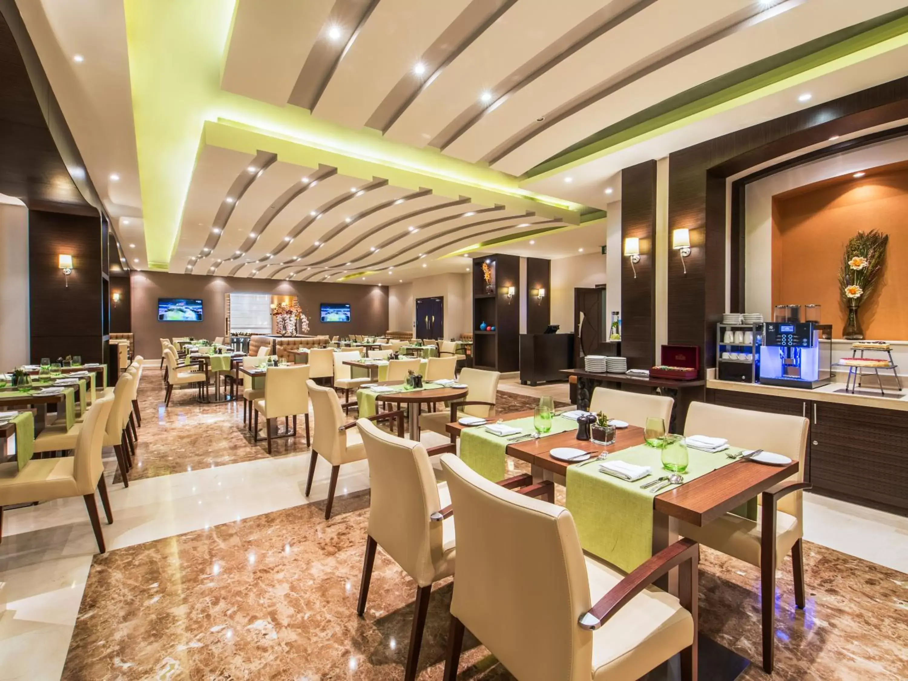 Restaurant/places to eat in Golden Tulip Doha Hotel Restaurant/places to eat in Golden Tulip Doha Hotel