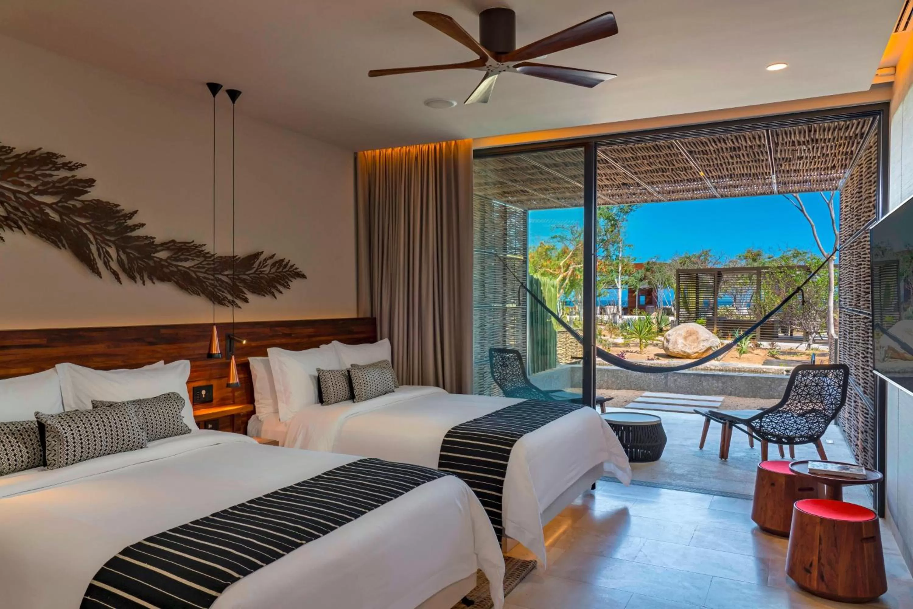 Swimming pool, Bed in Solaz, a Luxury Collection Resort, Los Cabos