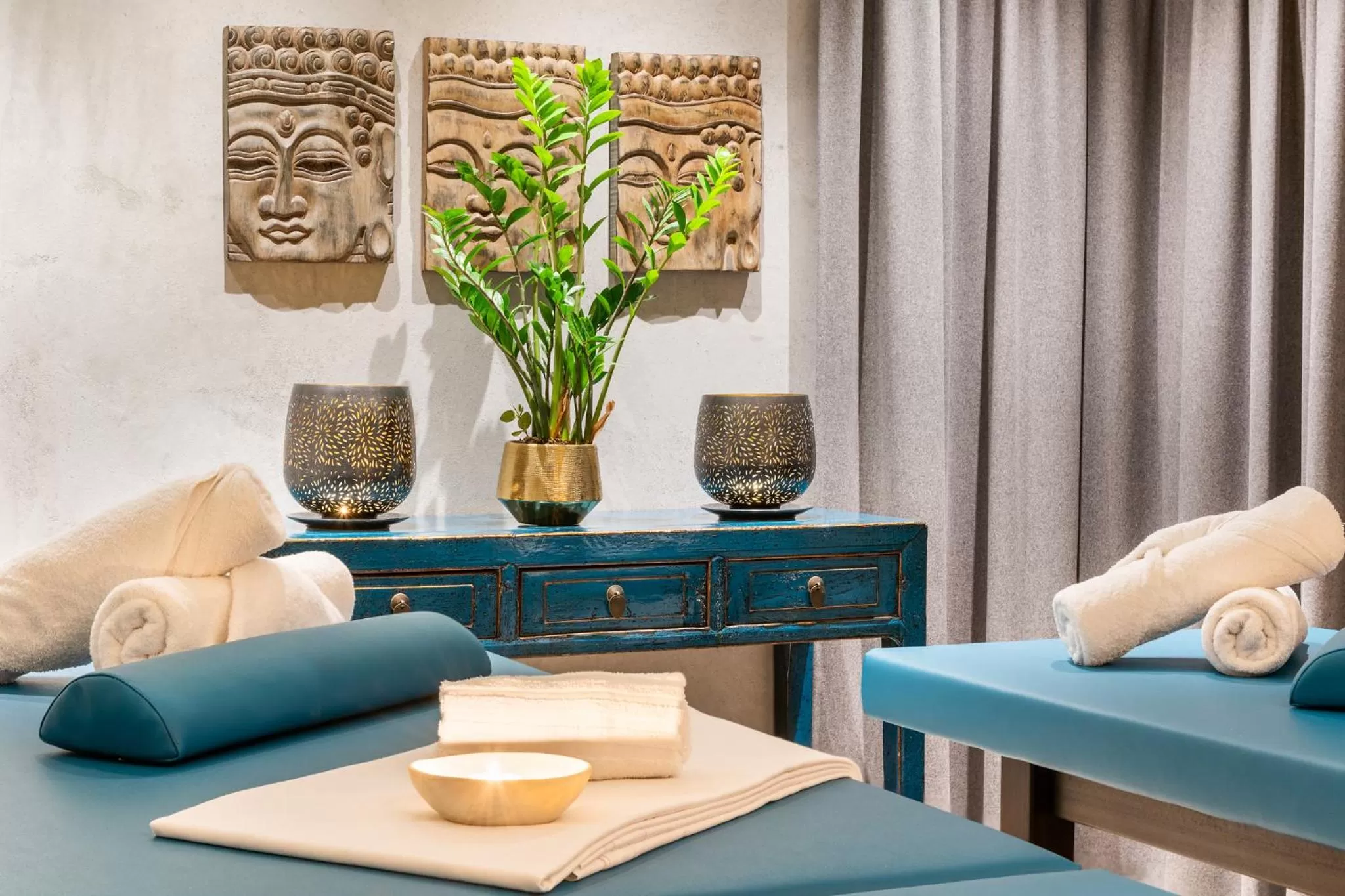 Massage in MOOo Downtown