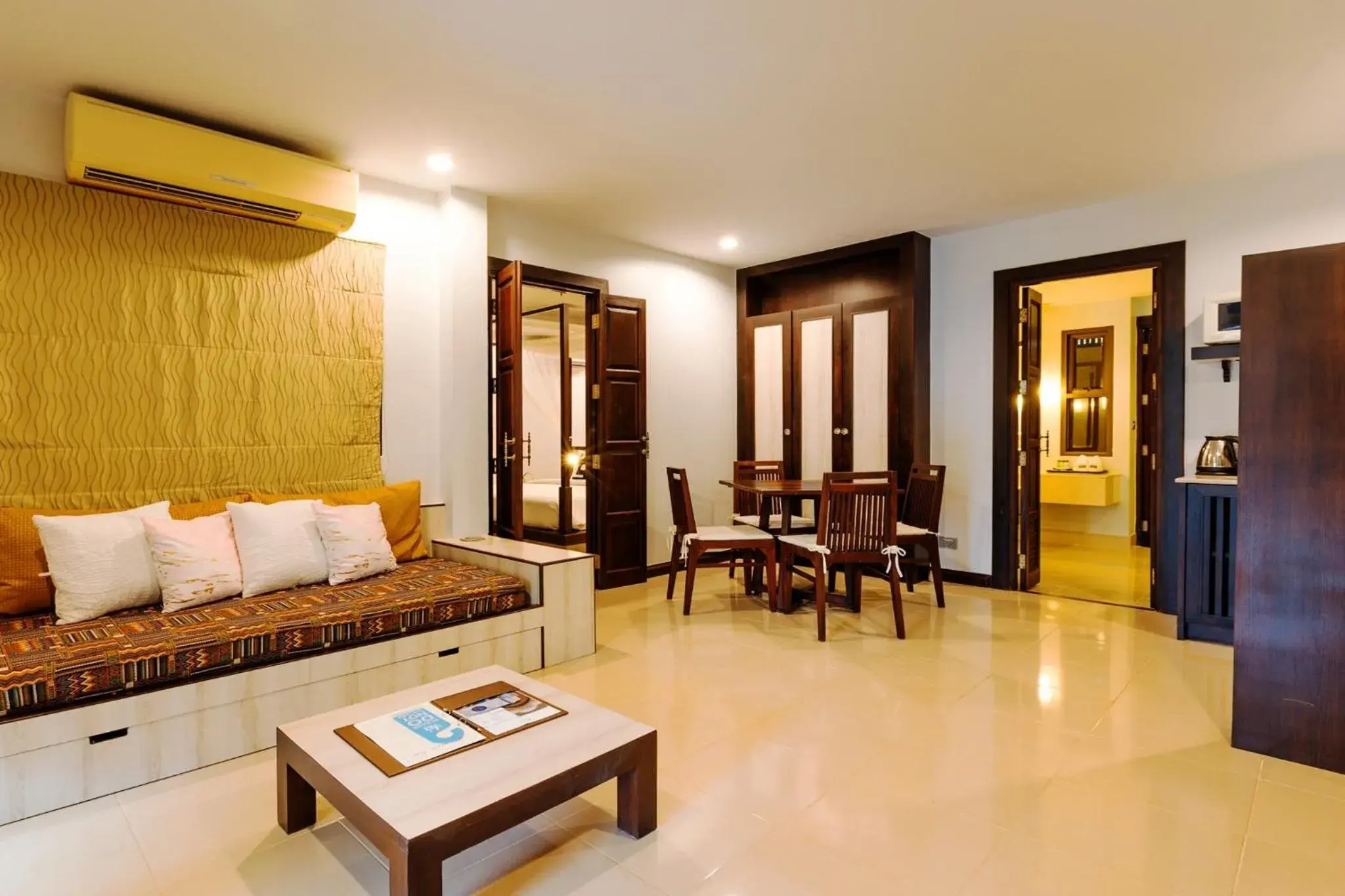 Living room, Seating Area in Anyavee Tubkaek Beach Resort- SHA Plus