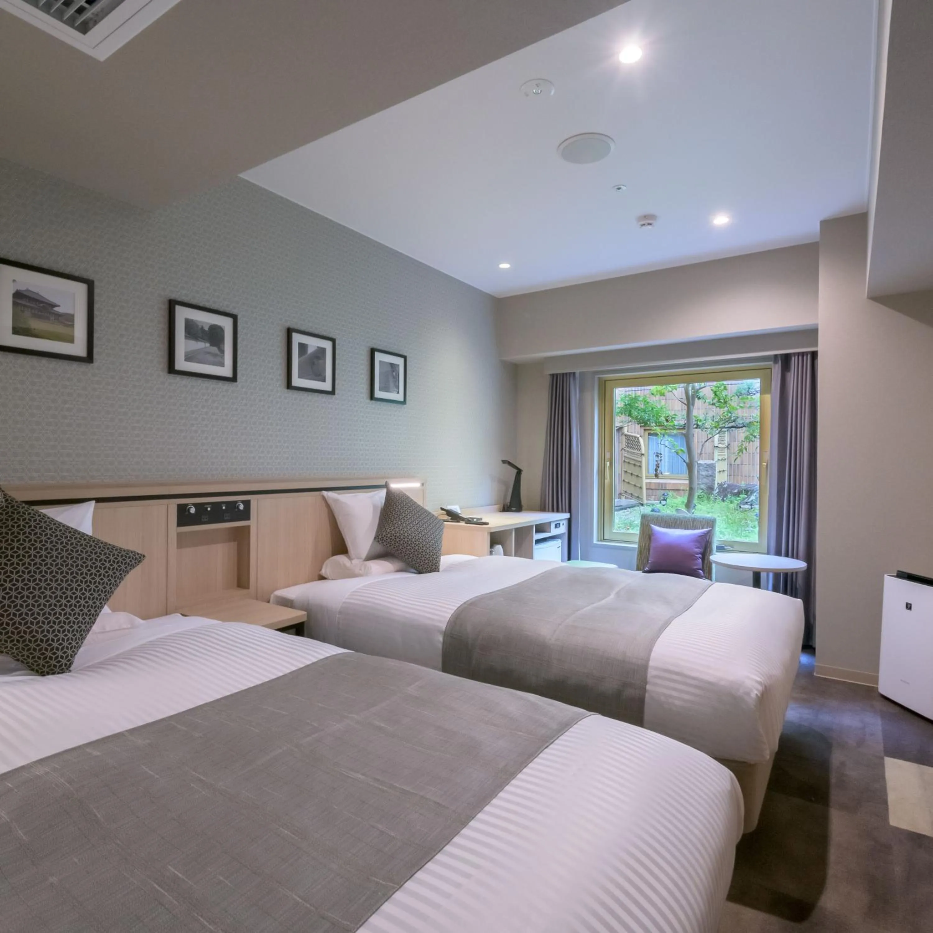 Photo of the whole room, Bed in Nara Royal Hotel