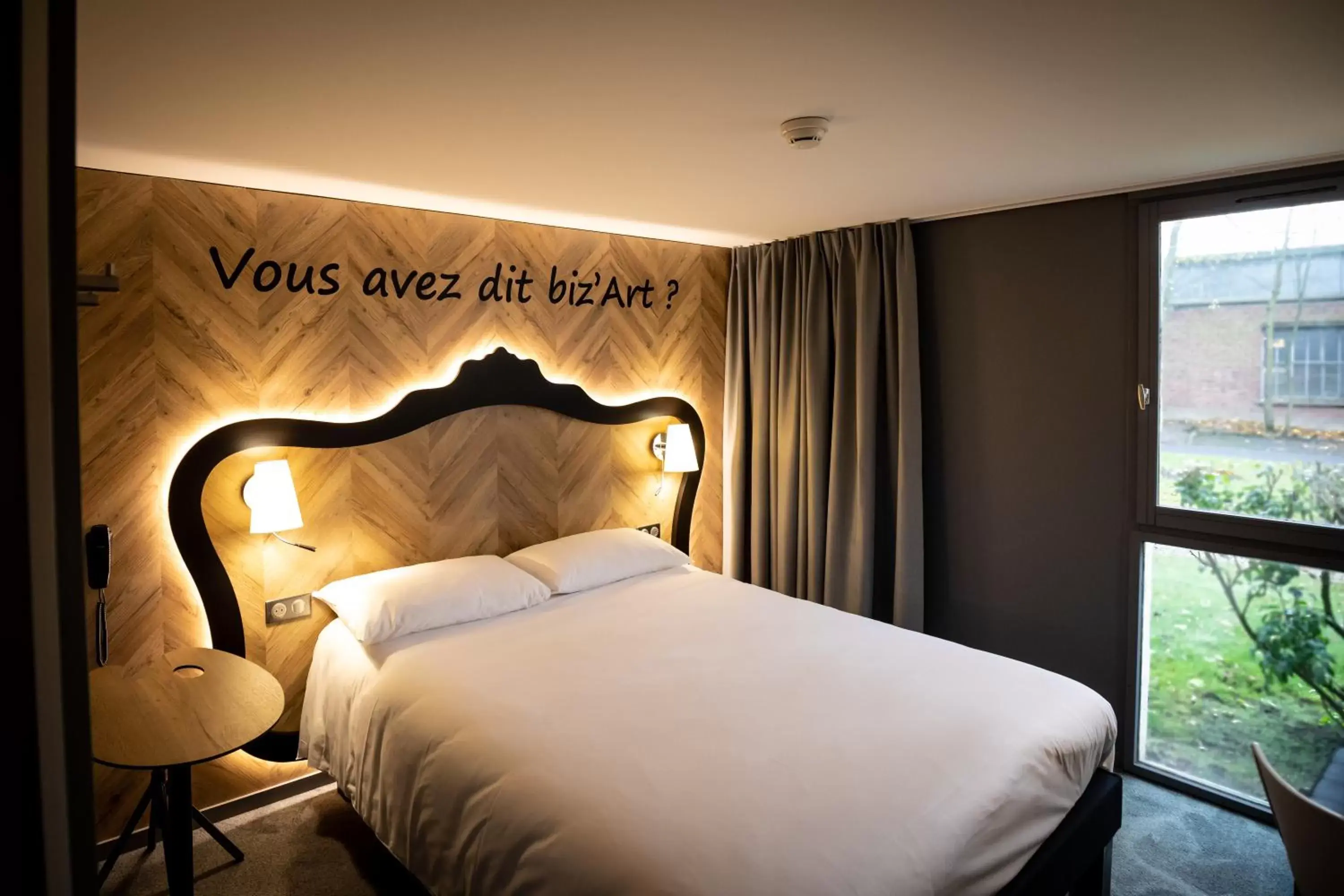 Bed in ibis Styles Douai Gare Gayant Expo