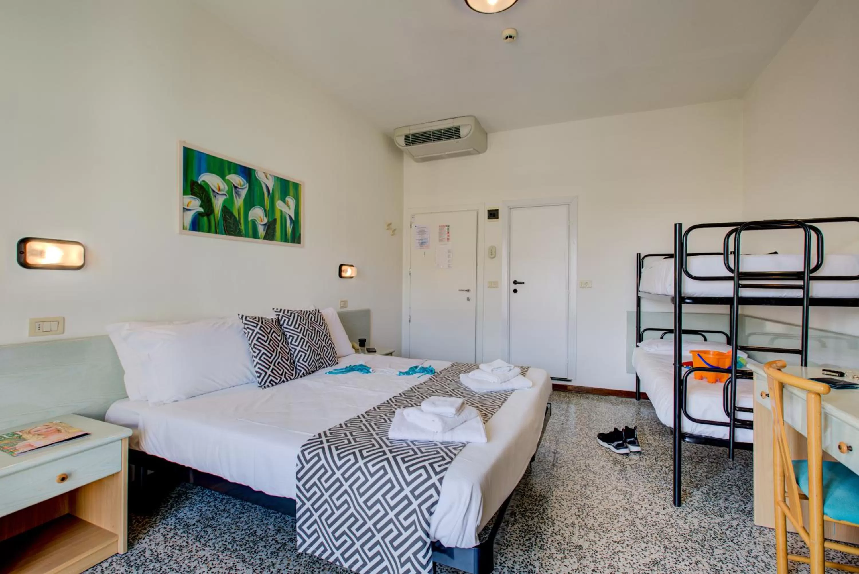 Photo of the whole room, Bed in Hotel Christian Ideale Per Famiglie