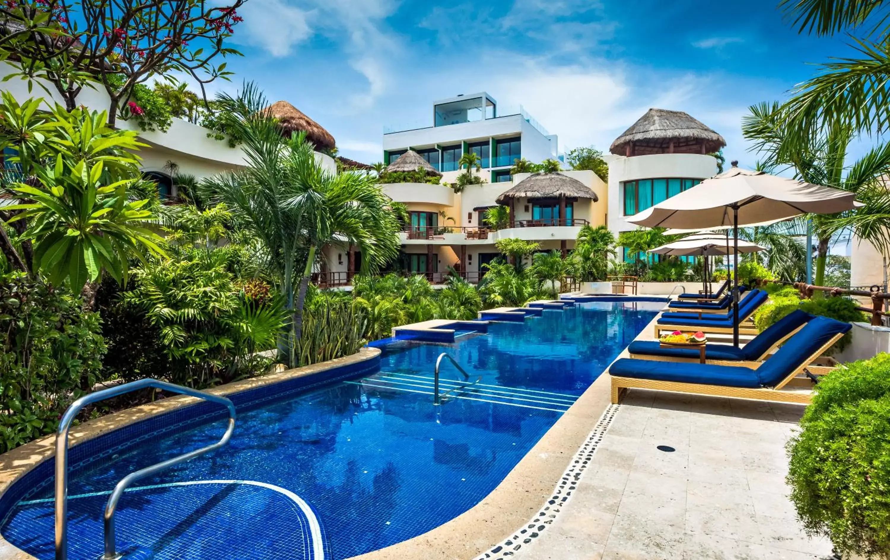 Pool view, Swimming Pool in Porto Playa Condo Hotel and Beach Club