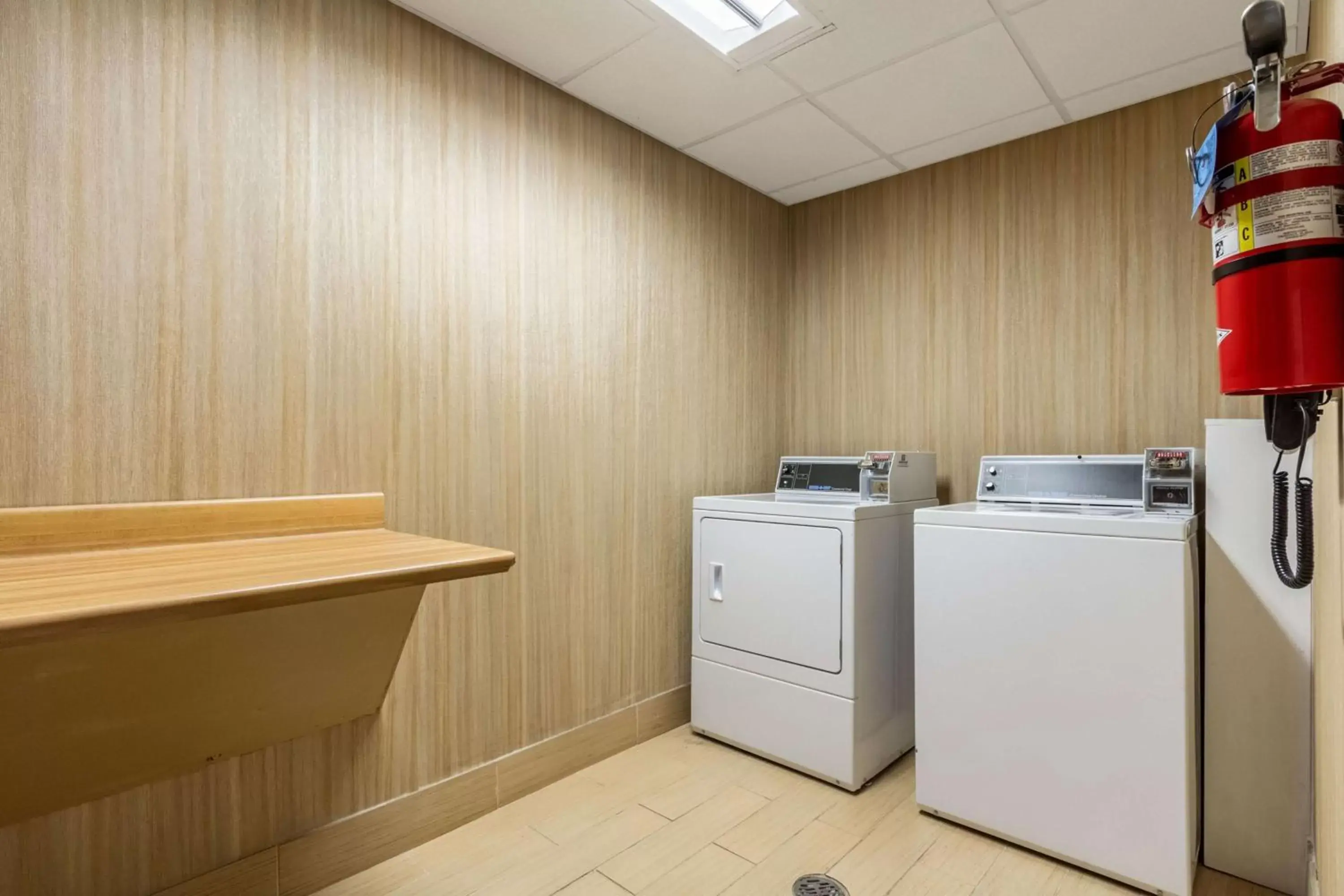 Property building in Hampton Inn Jackson Pearl Intrntl Airport Property building in Hampton Inn Jackson Pearl Intrntl Airport