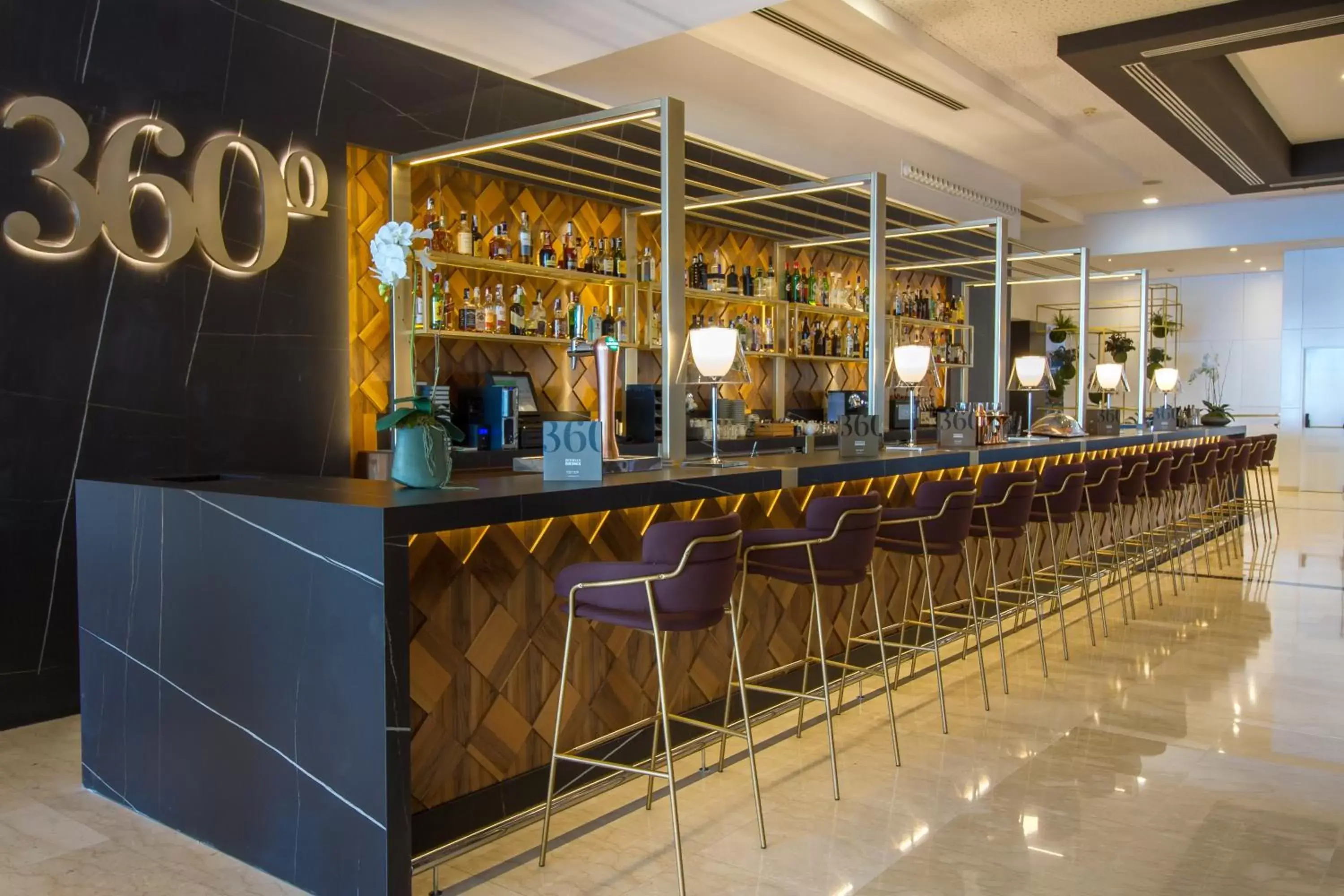 Lounge or bar, Lounge/Bar in Gran Hotel Sol y Mar - Adults Experience