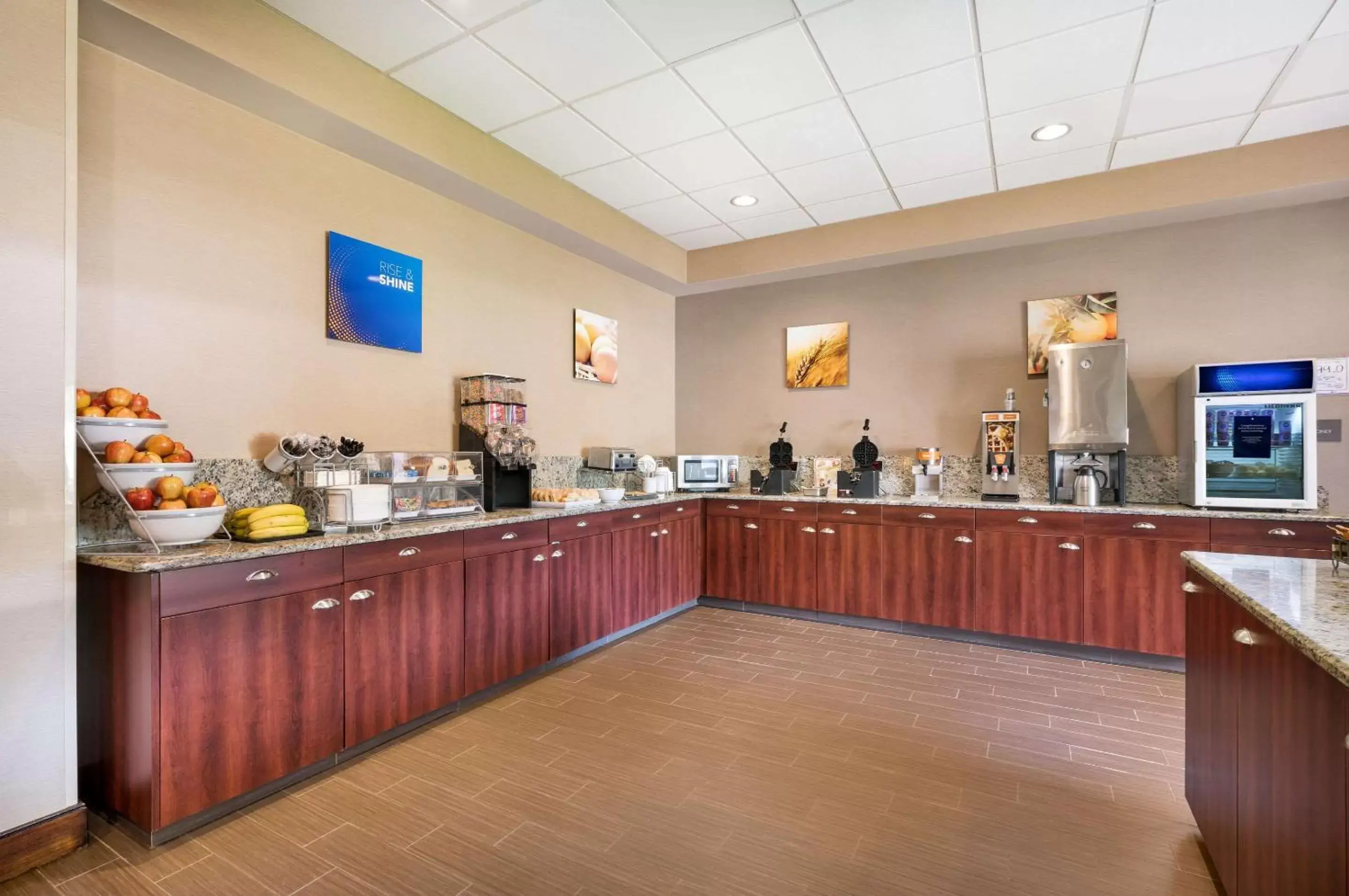 Breakfast, Restaurant/Places to Eat in Comfort Suites Northlake