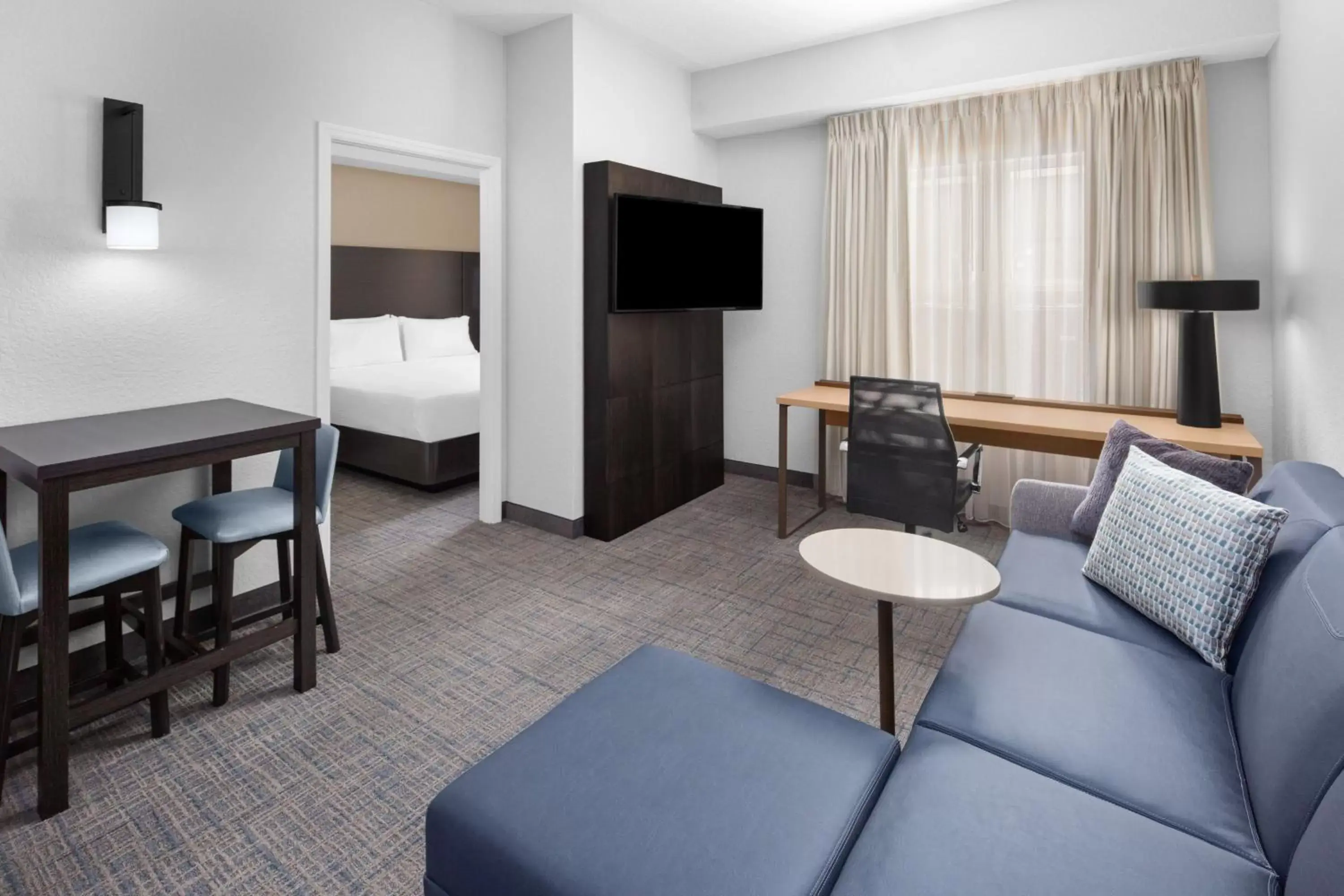 Bedroom, Seating Area in Residence Inn Tampa Oldsmar