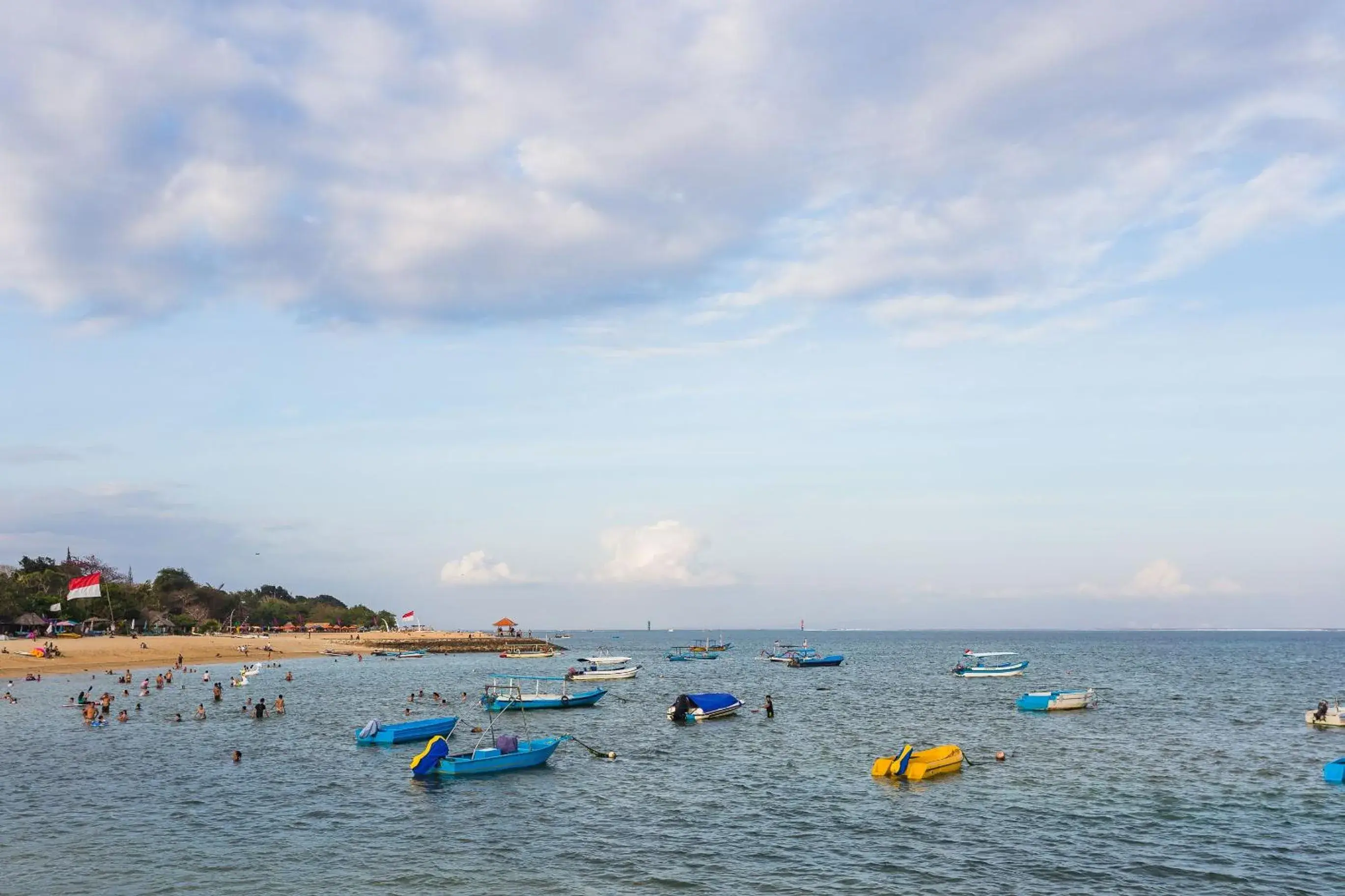 Beach in Blanjong Homestay by ecommerceloka