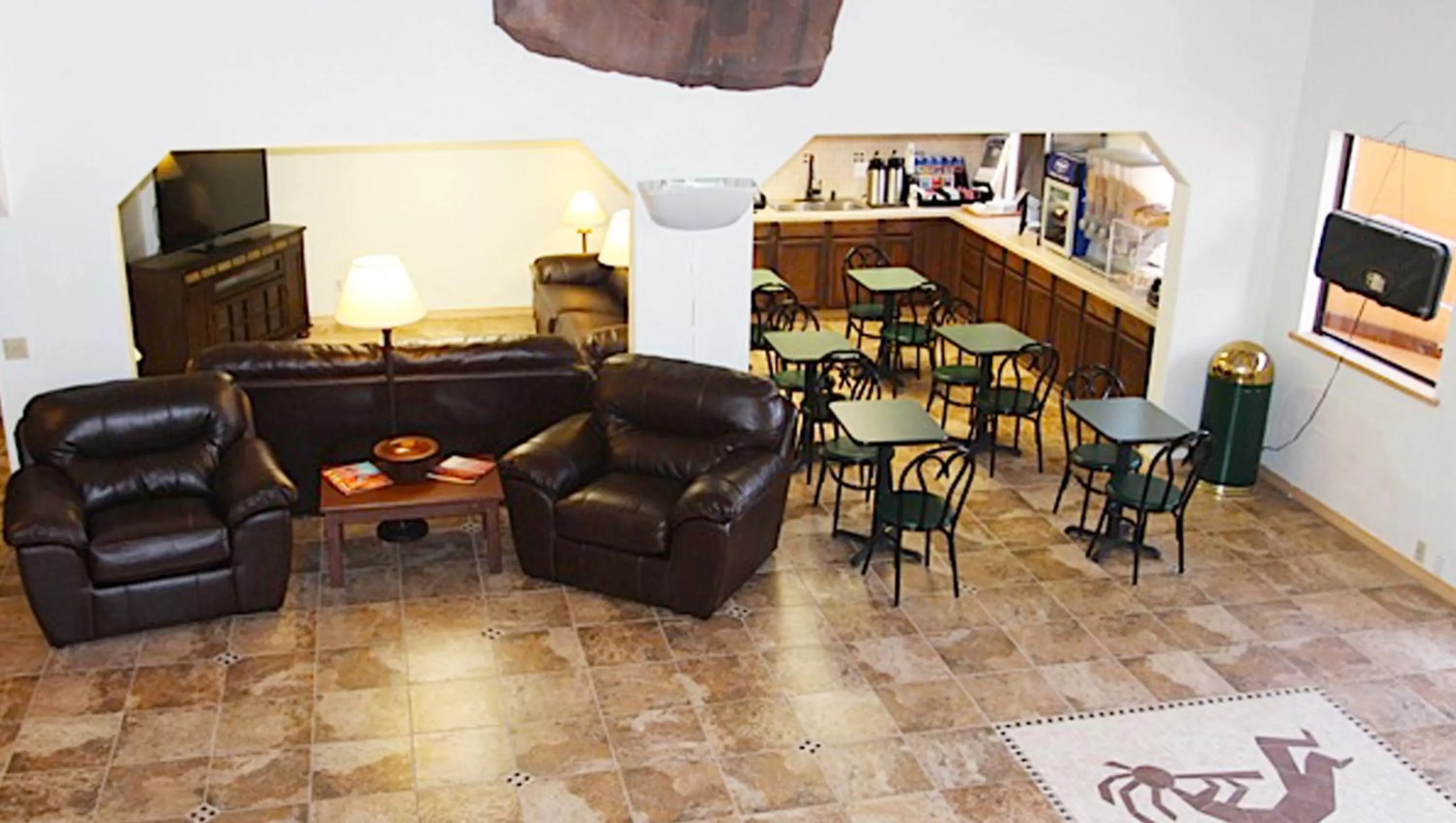 Lobby or reception in Ticaboo Lodge