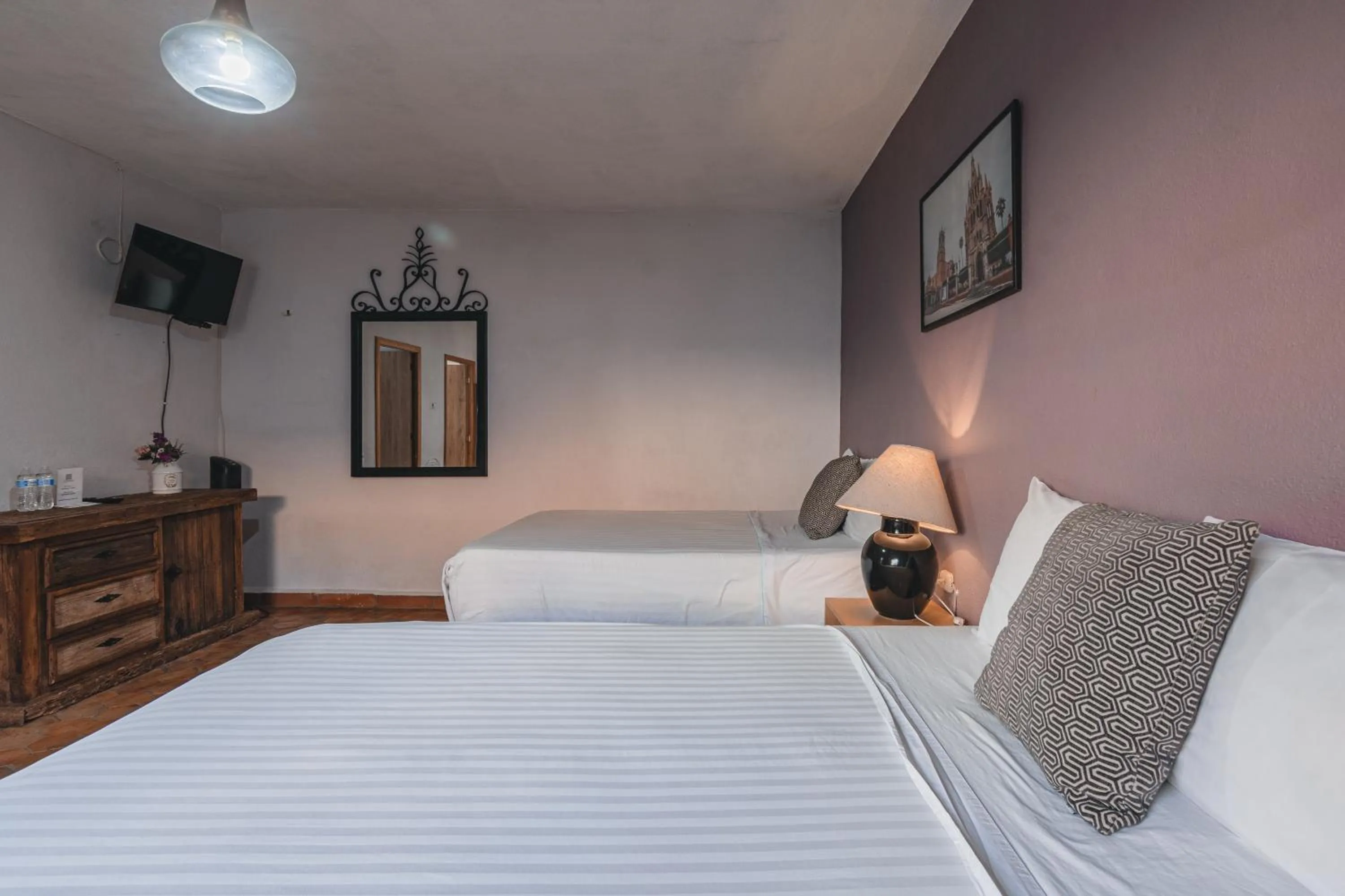 Photo of the whole room in Hotel Casa Santamaría