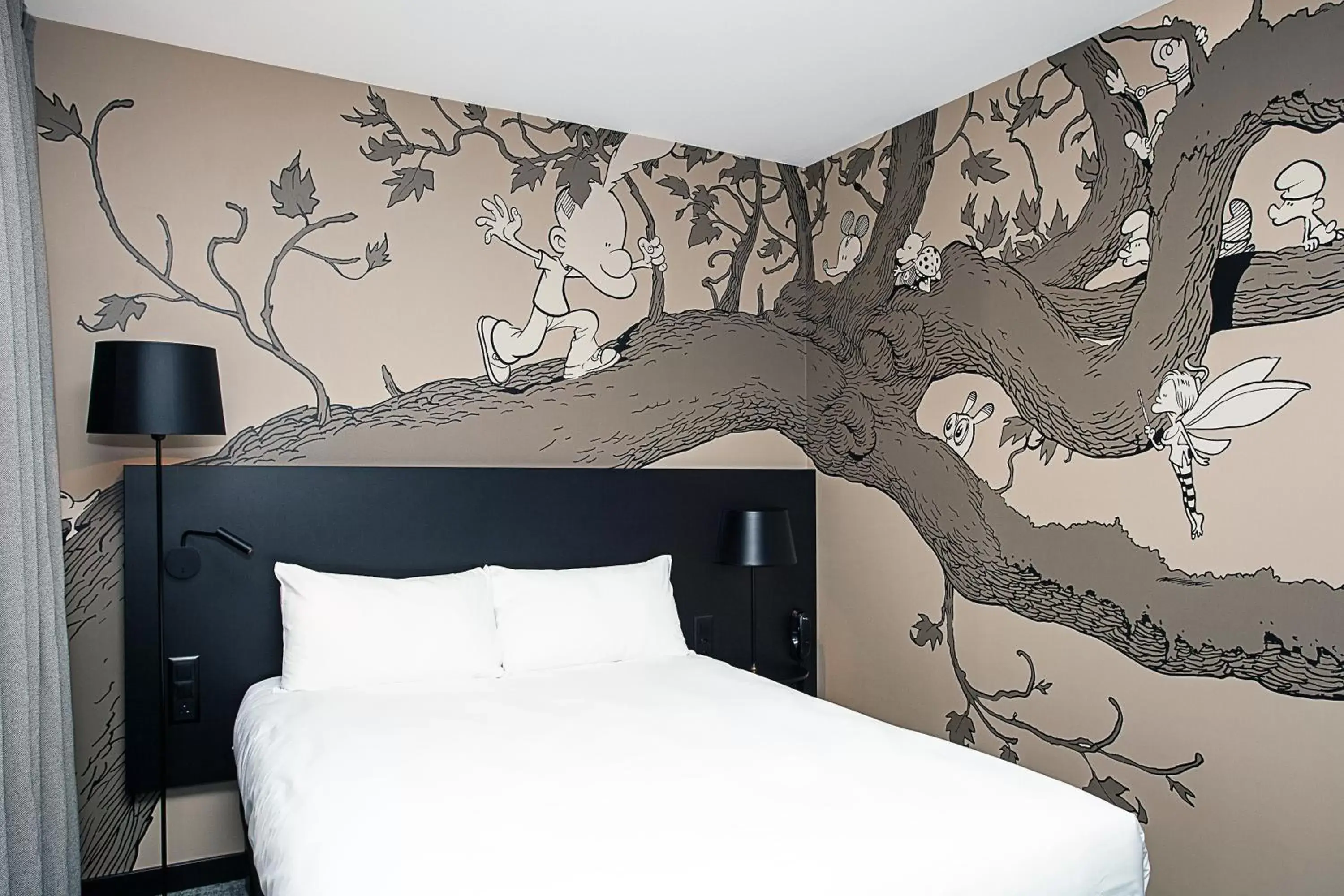 Bedroom, Bed in ibis Styles Genève Carouge