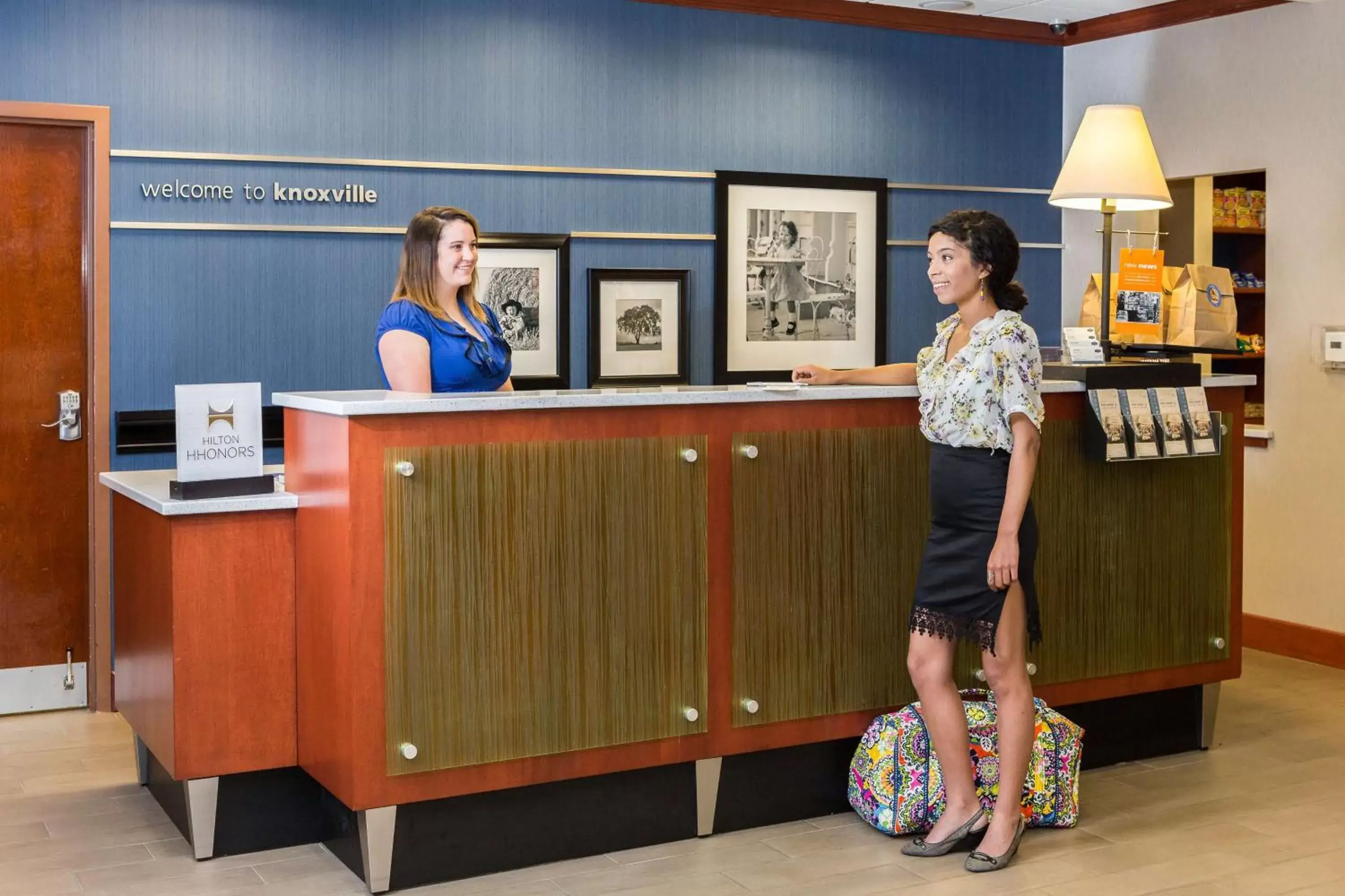 Lobby or reception in Hampton Inn & Suites Knoxville-Downtown