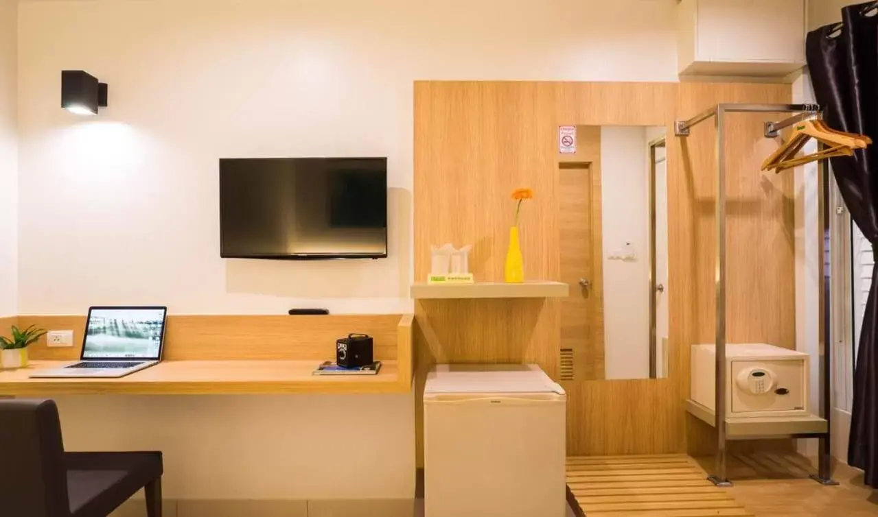 TV and multimedia in Bedtime Pattaya TV and multimedia in Bedtime Pattaya