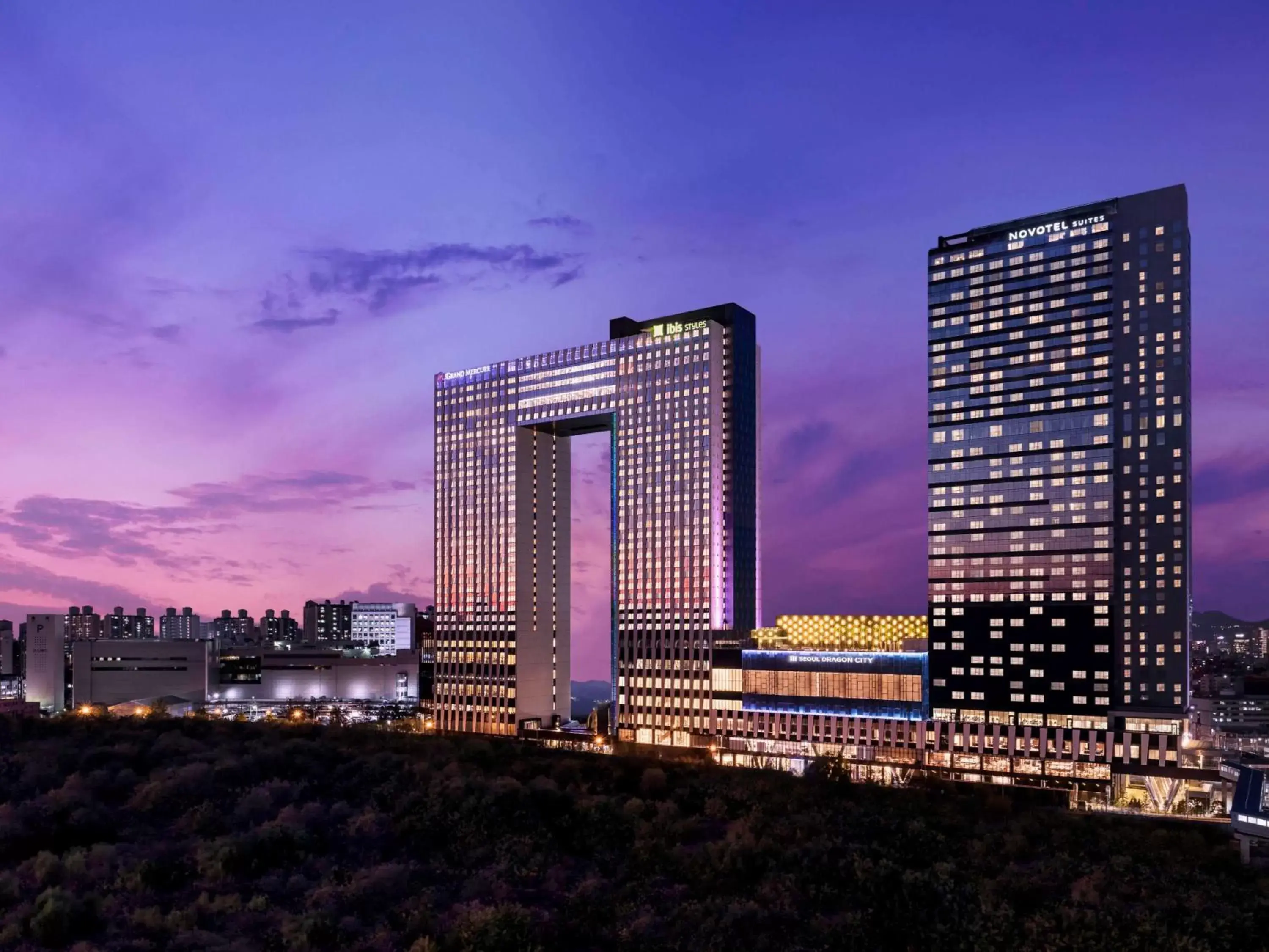 Property Building in Grand Mercure Ambassador Hotel and Residences Seoul Yongsan