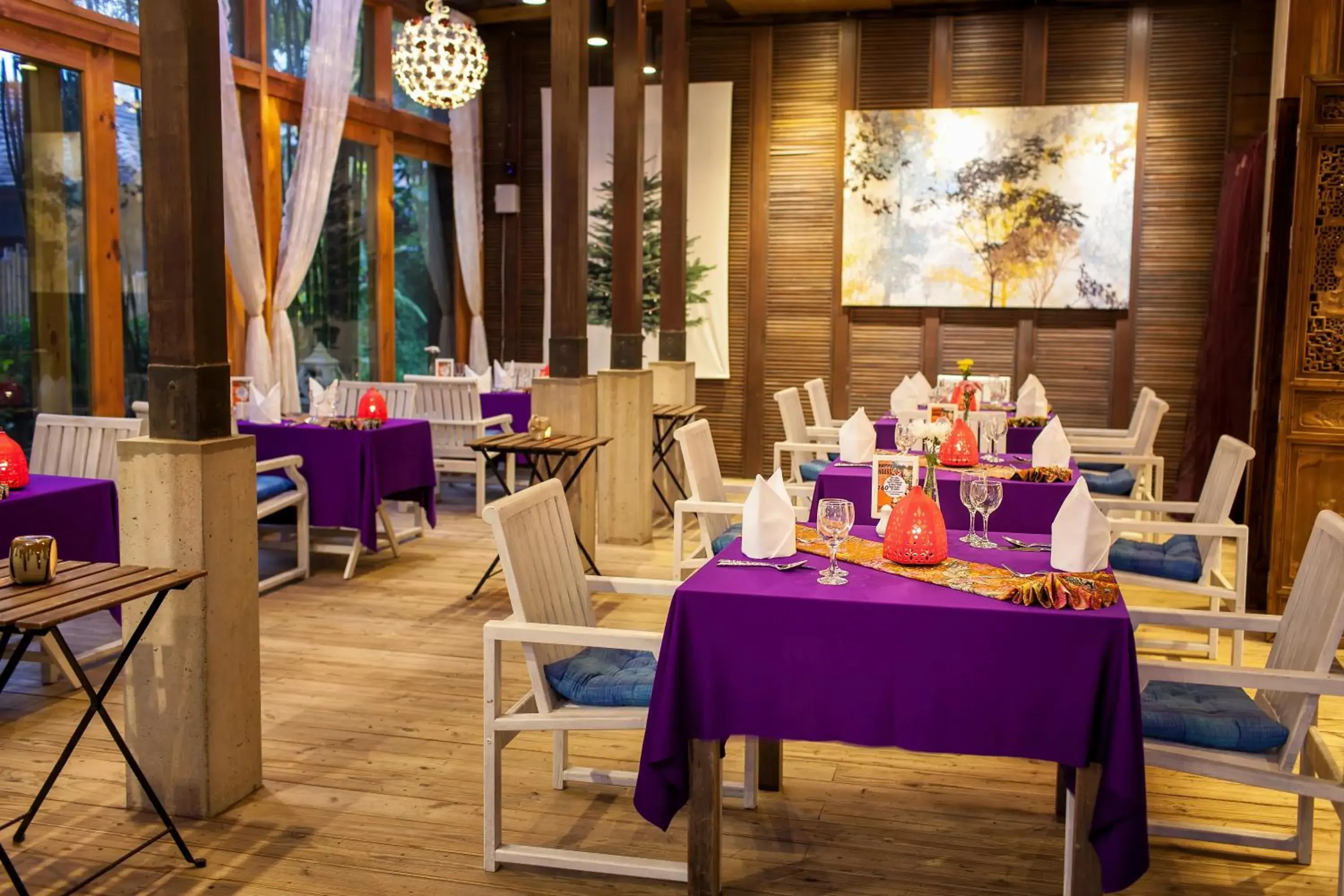 Restaurant/Places to Eat in Tango Luxe Beach Villa, Koh Samui - SHA Extra Plus