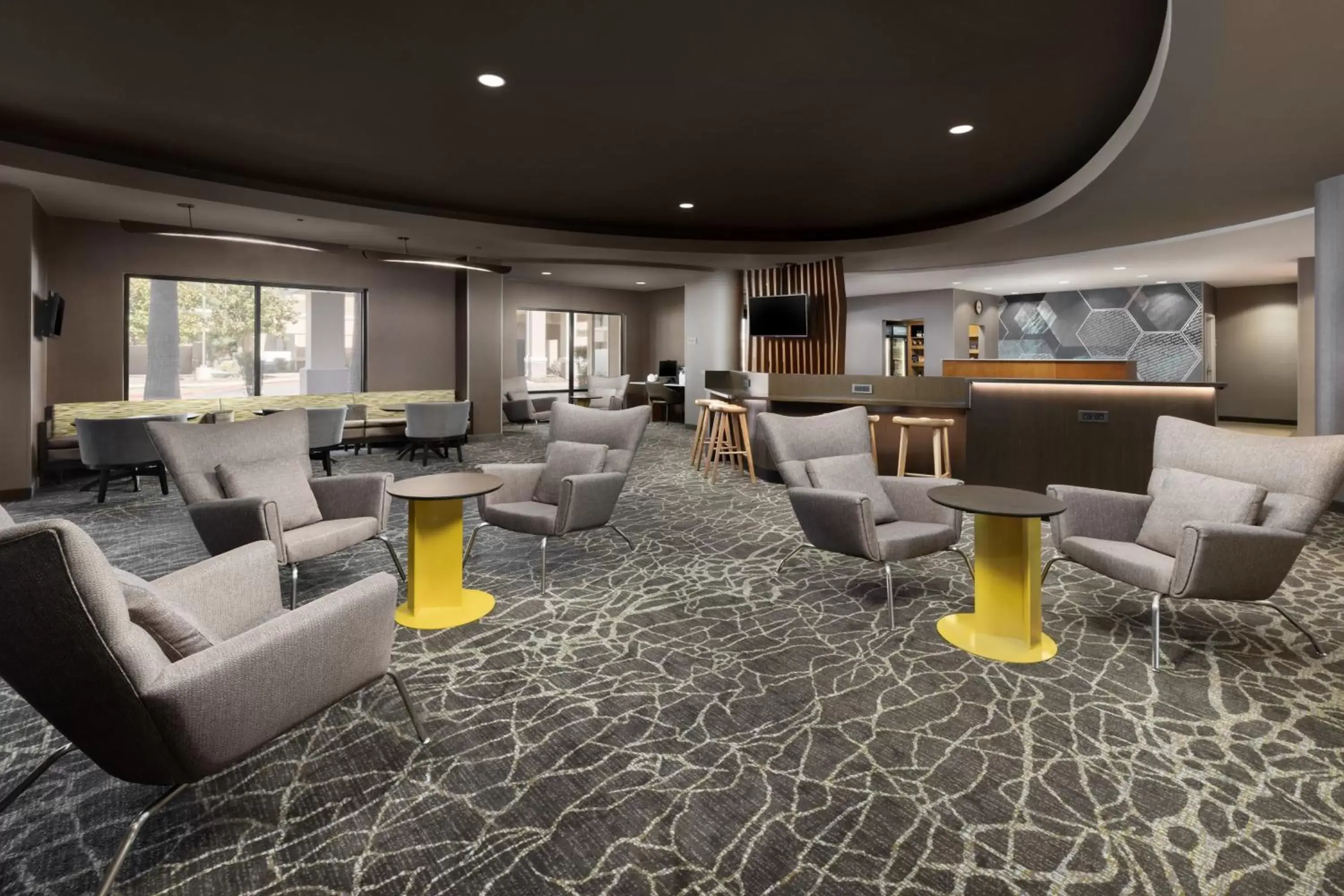Lobby or reception, Lounge/Bar in SpringHill Suites Fresno