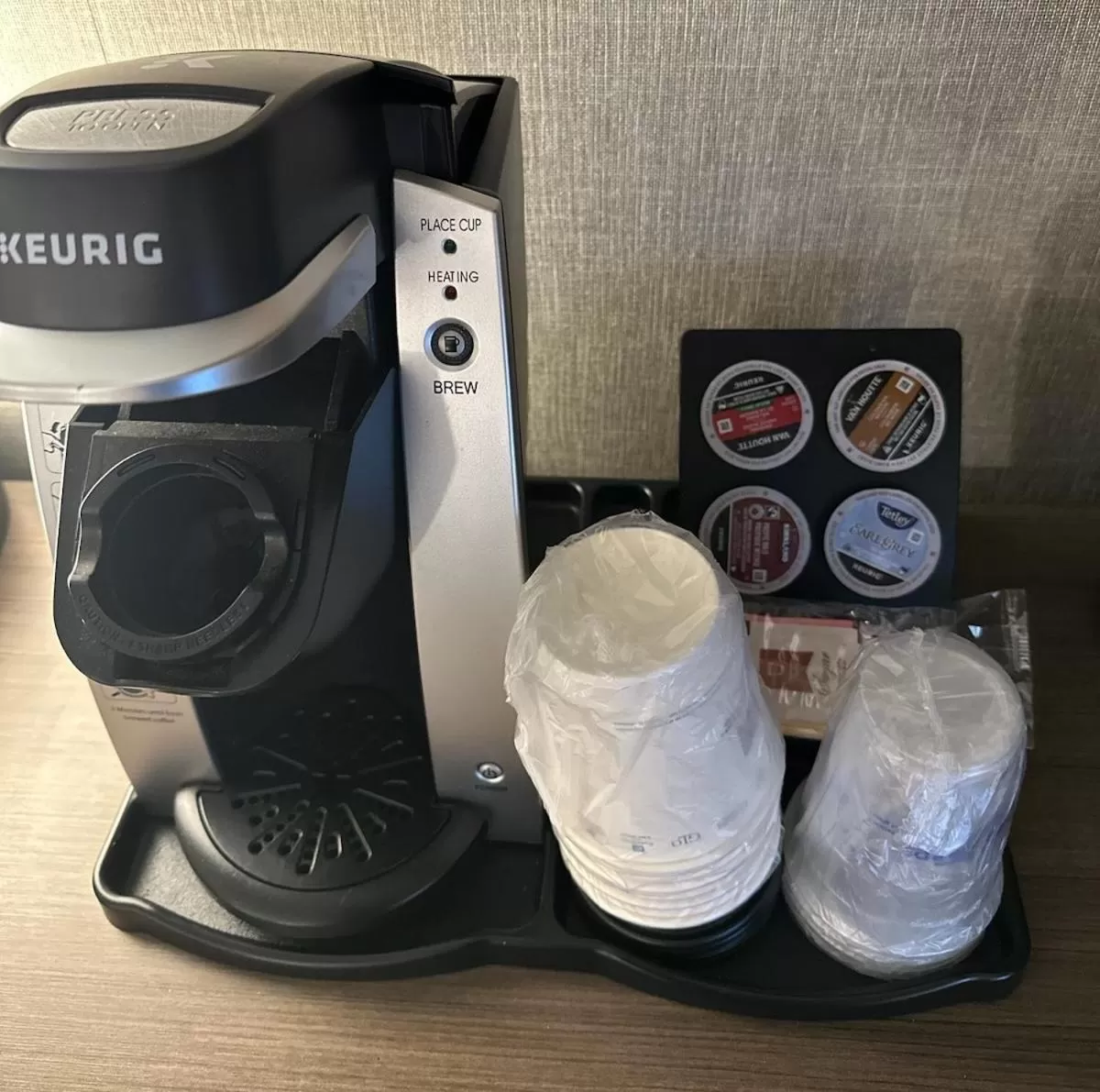 Coffee/tea facilities in Best Western Plus West Edmonton