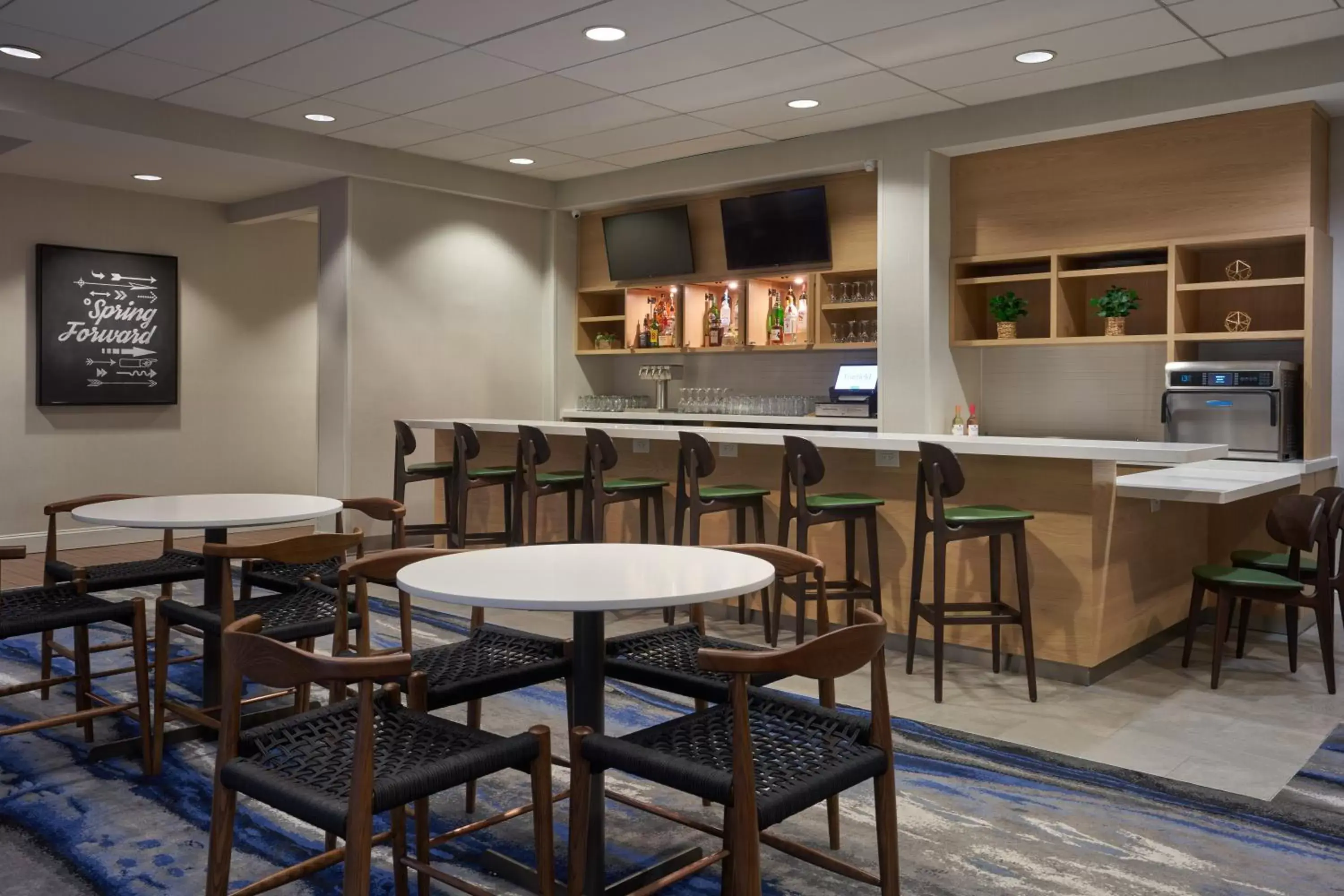 Lounge or bar, Restaurant/Places to Eat in Fairfield Inn & Suites by Marriott Orlando International Drive/Convention Center