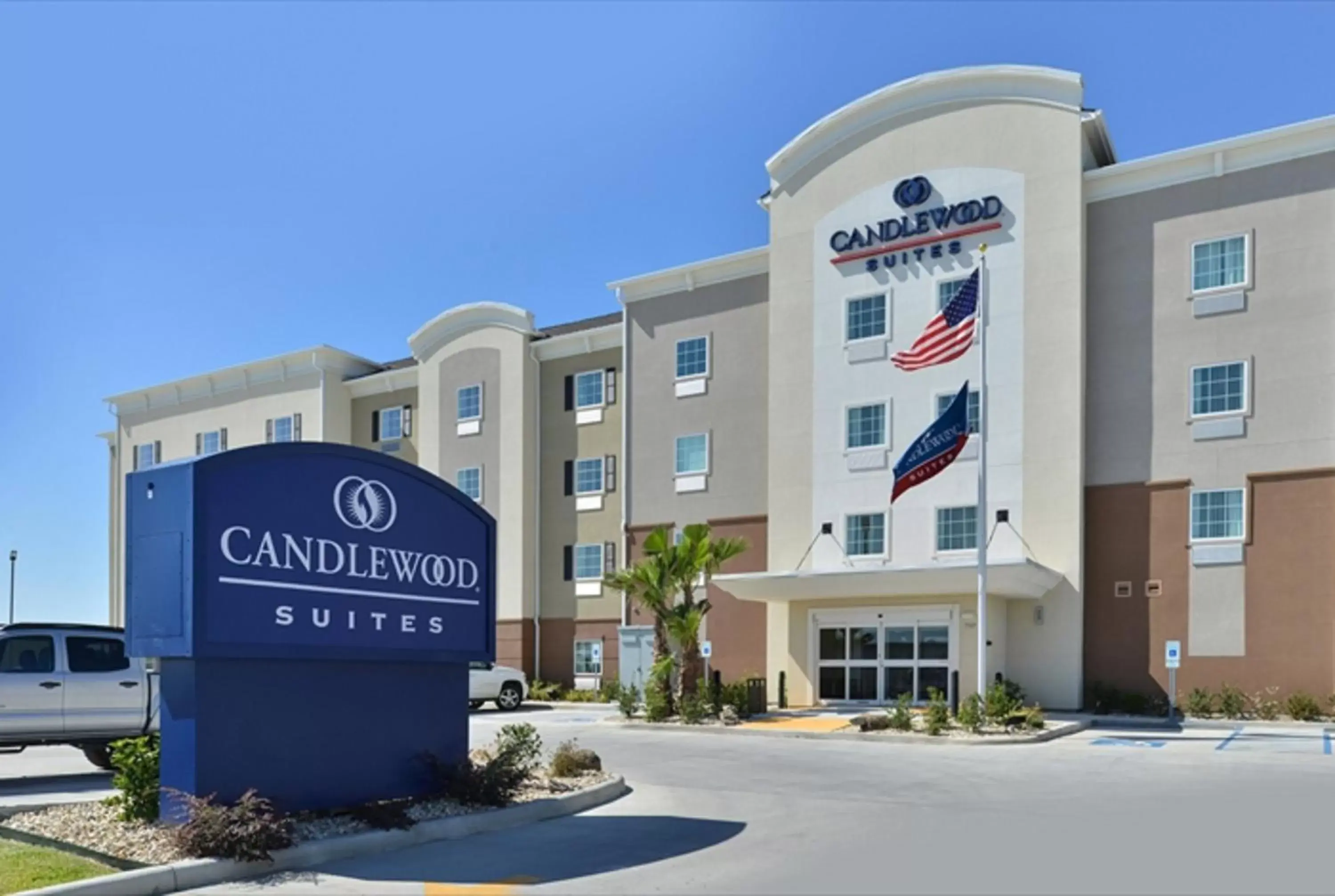 Property Building in Candlewood Suites Houma, an IHG Hotel