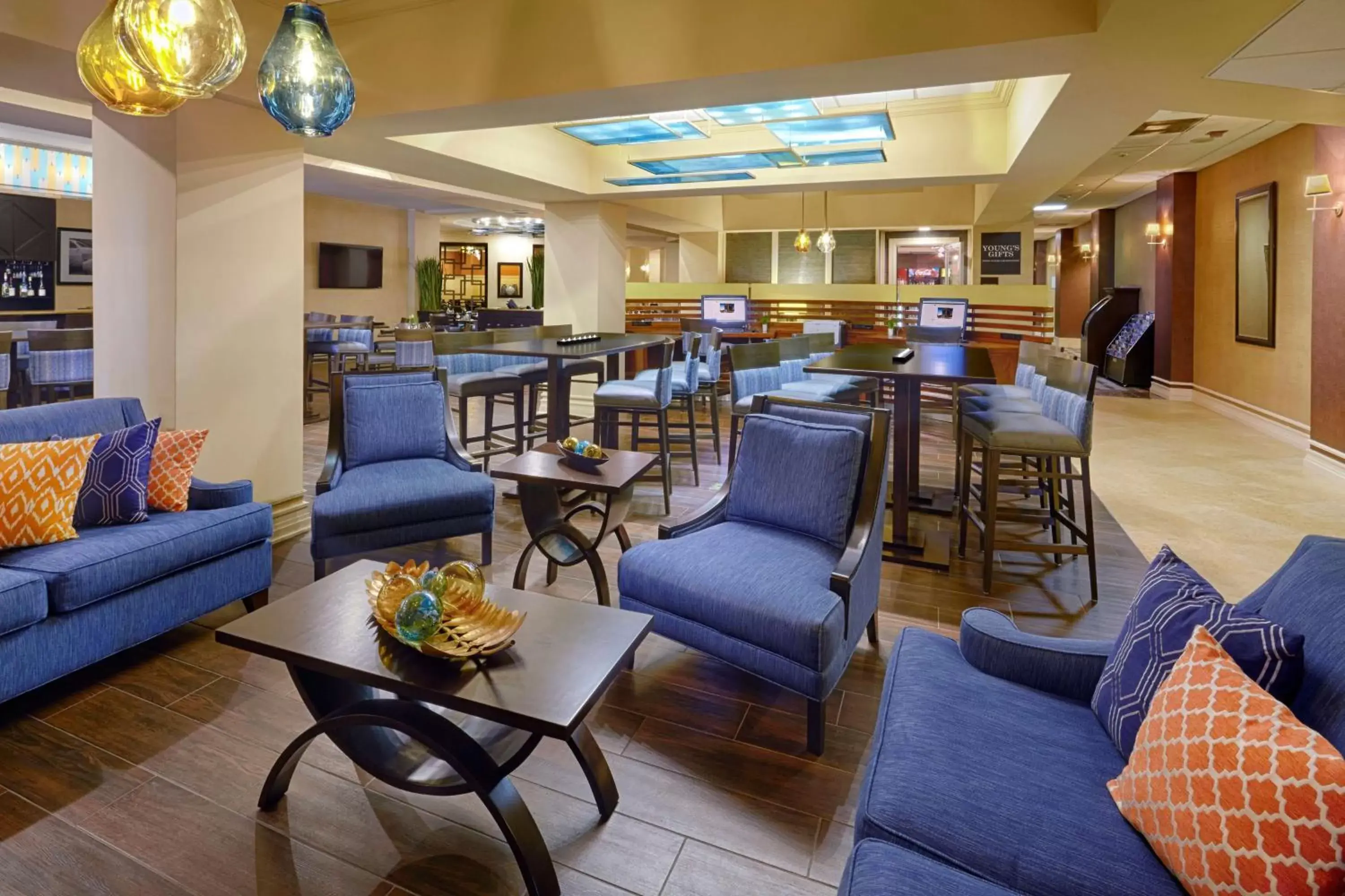 Business facilities, Restaurant/Places to Eat in DoubleTree by Hilton Orlando Downtown