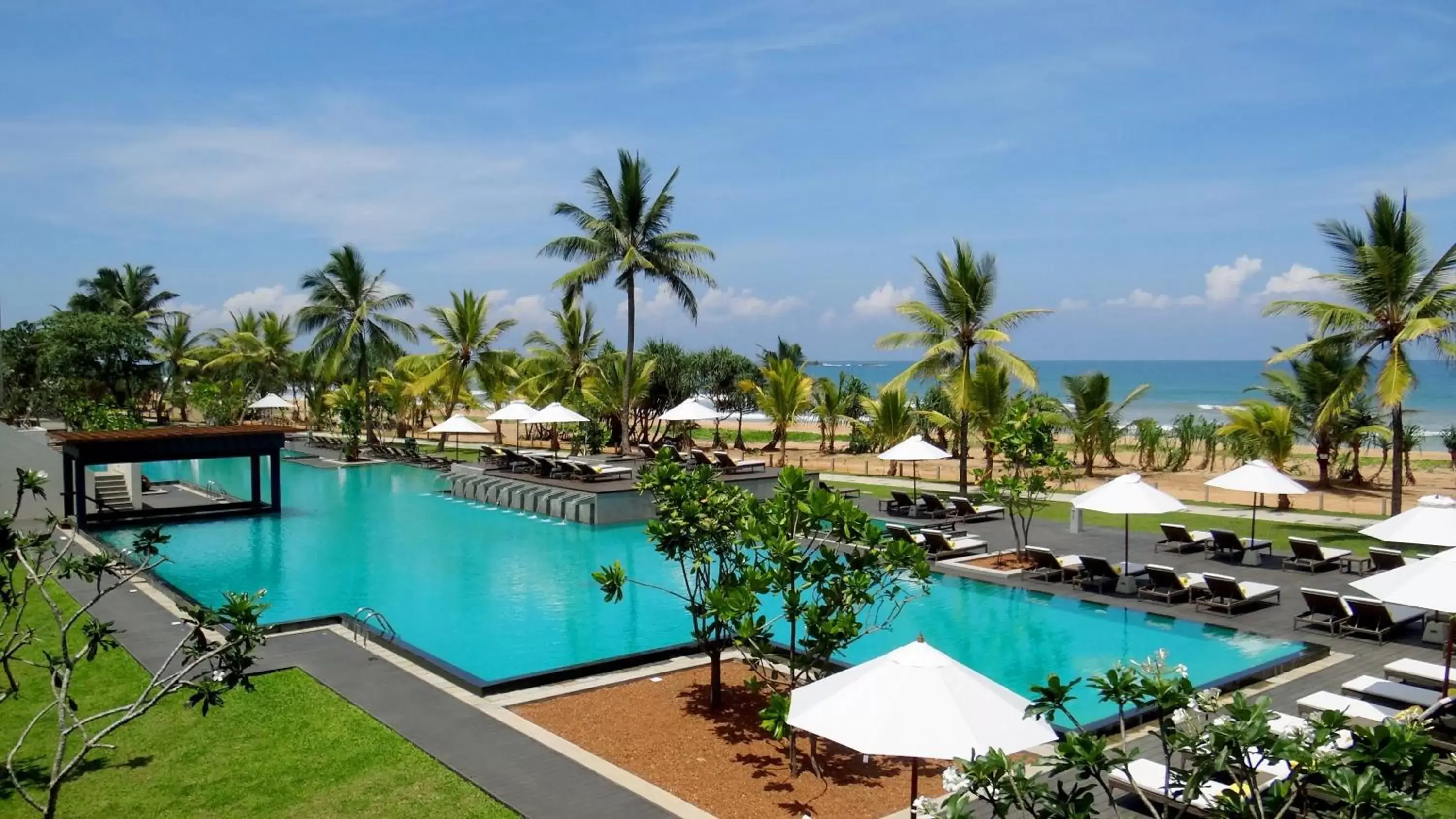 Swimming pool, Pool View in Centara Ceysands Resort & Spa Sri Lanka