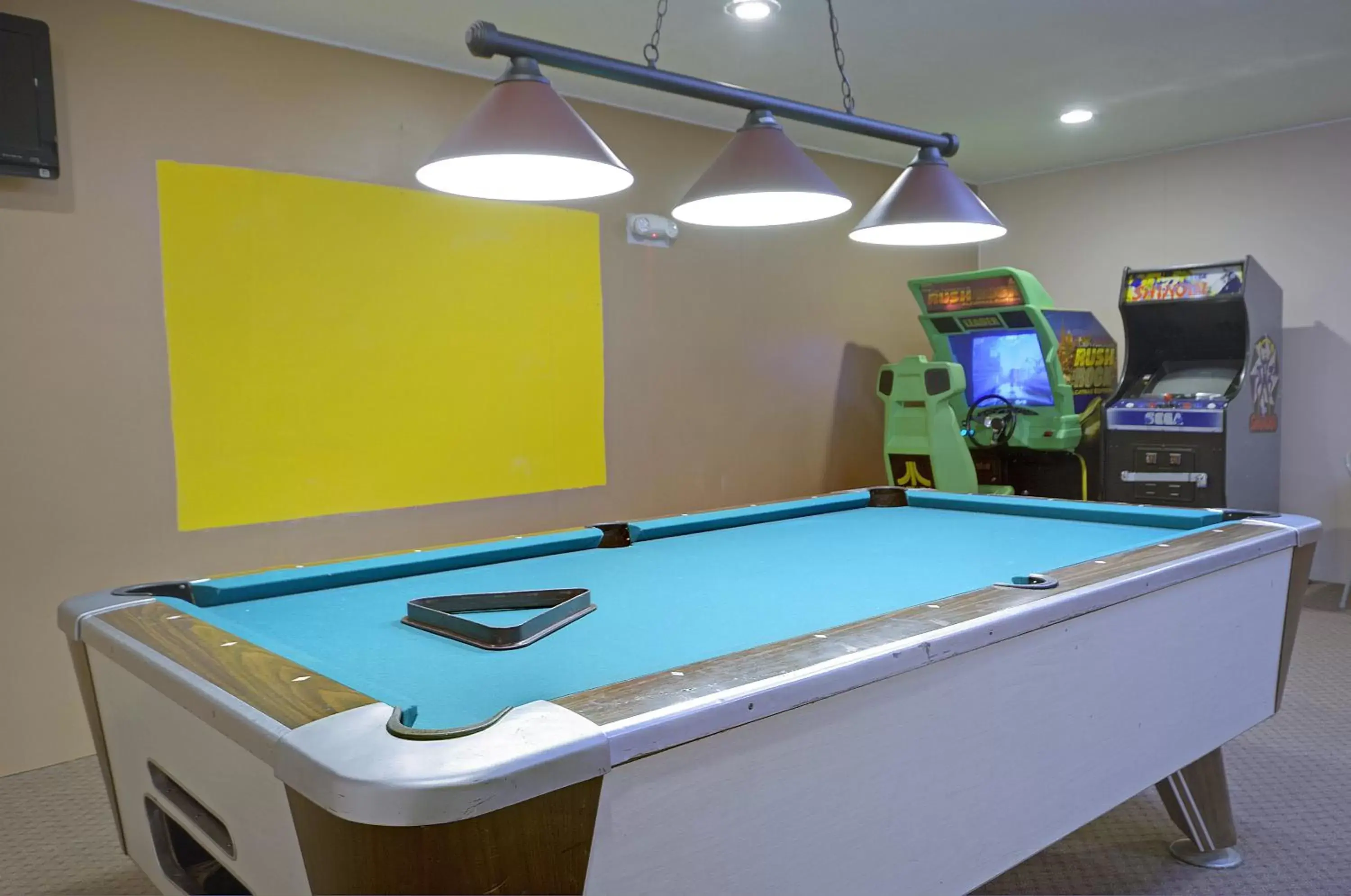 Game Room, Billiards in Heidelberg Inn