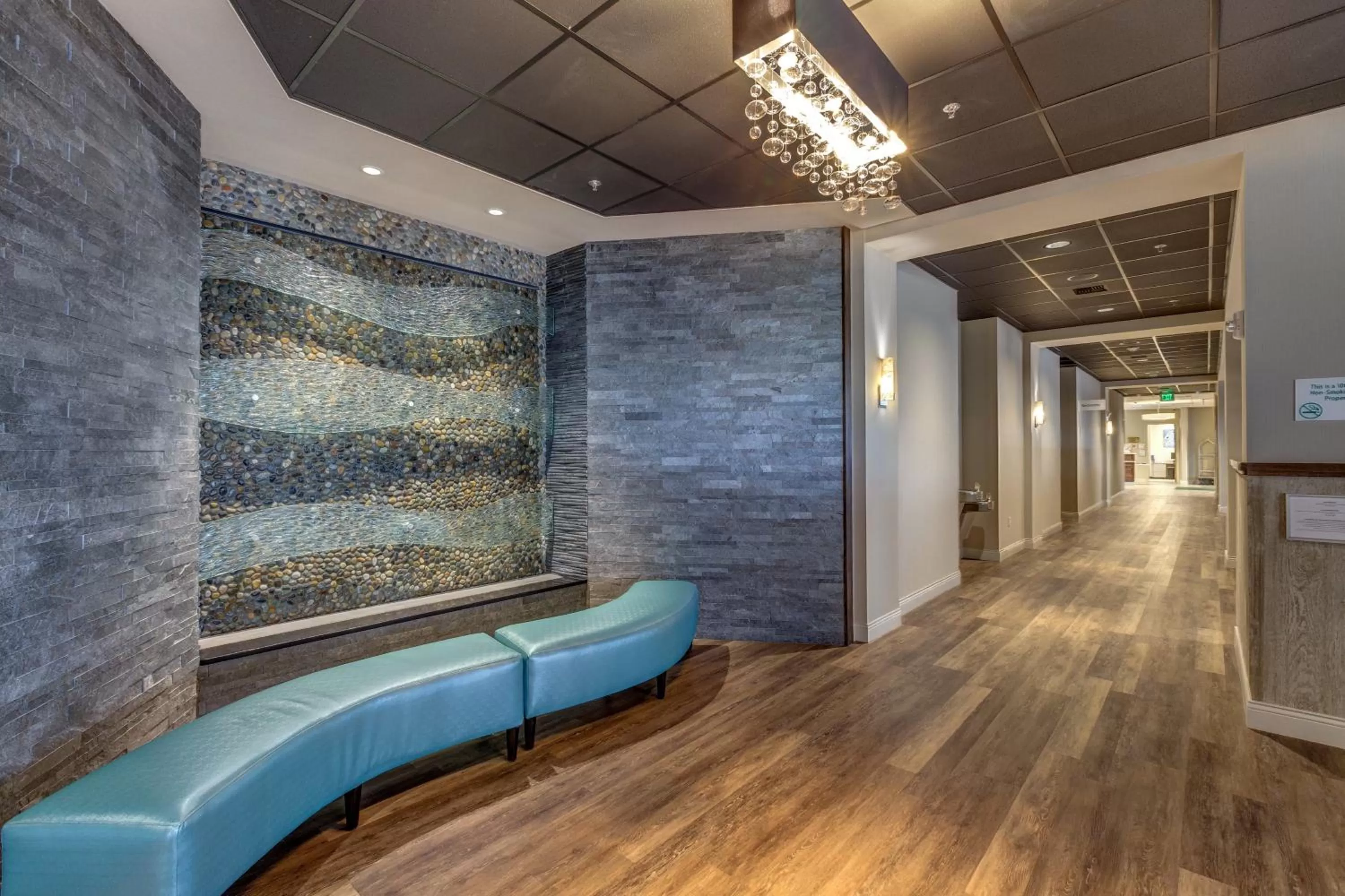 Restaurant/places to eat in Holiday Inn & Suites Bellingham by IHG