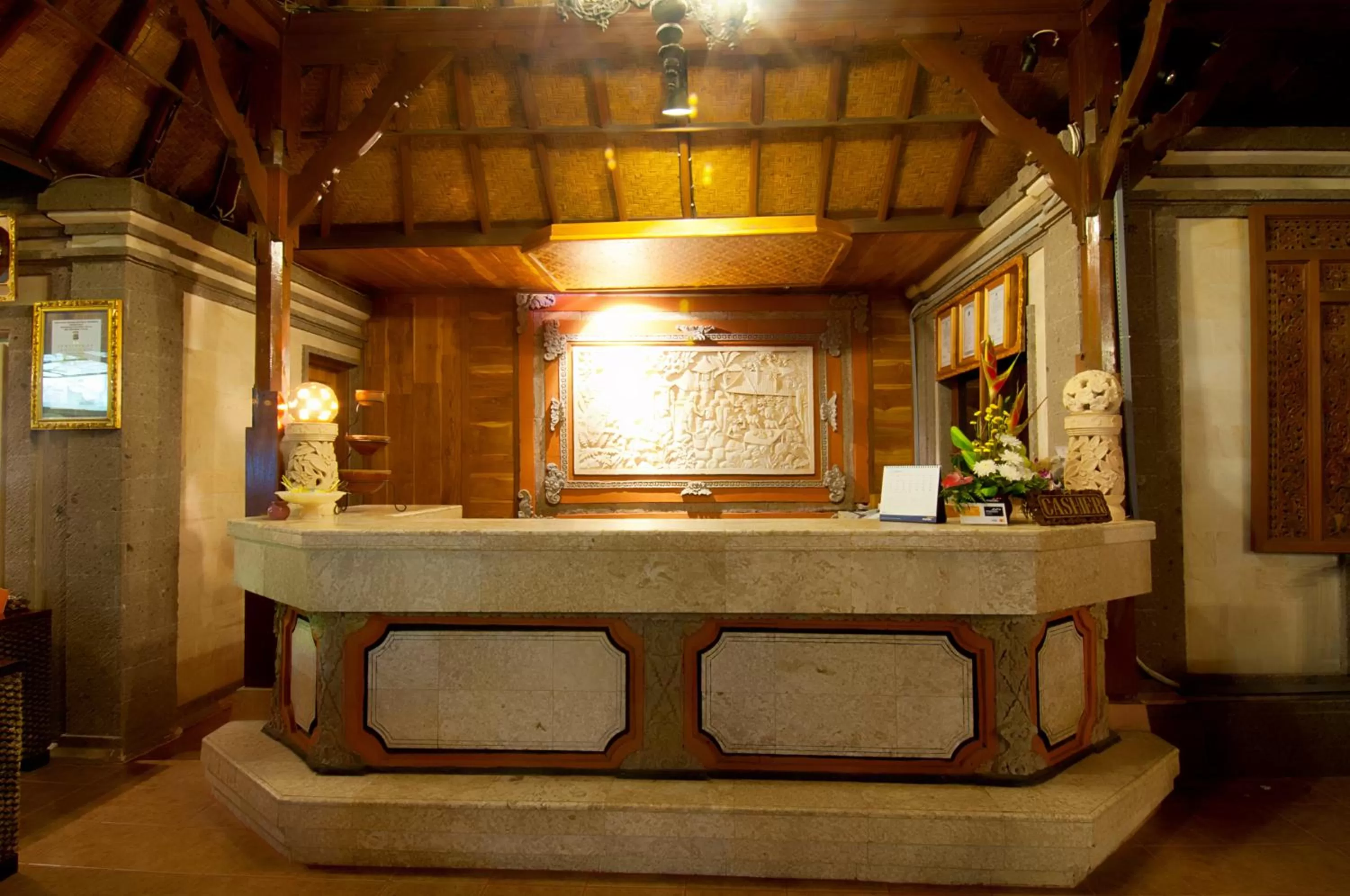 Facade/entrance in Kusnadi Hotel