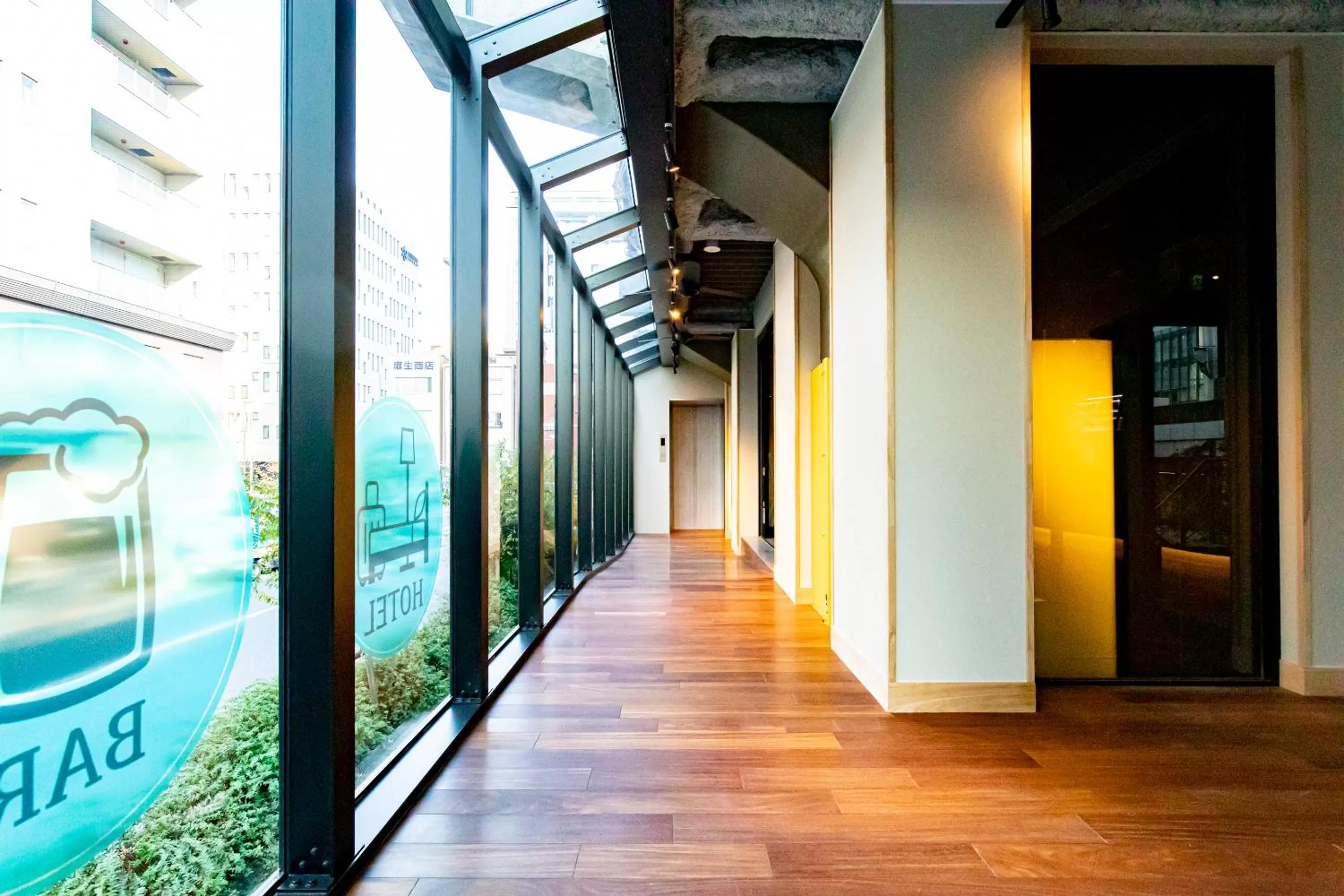 UNDER RAILWAY HOTEL AKIHABARA