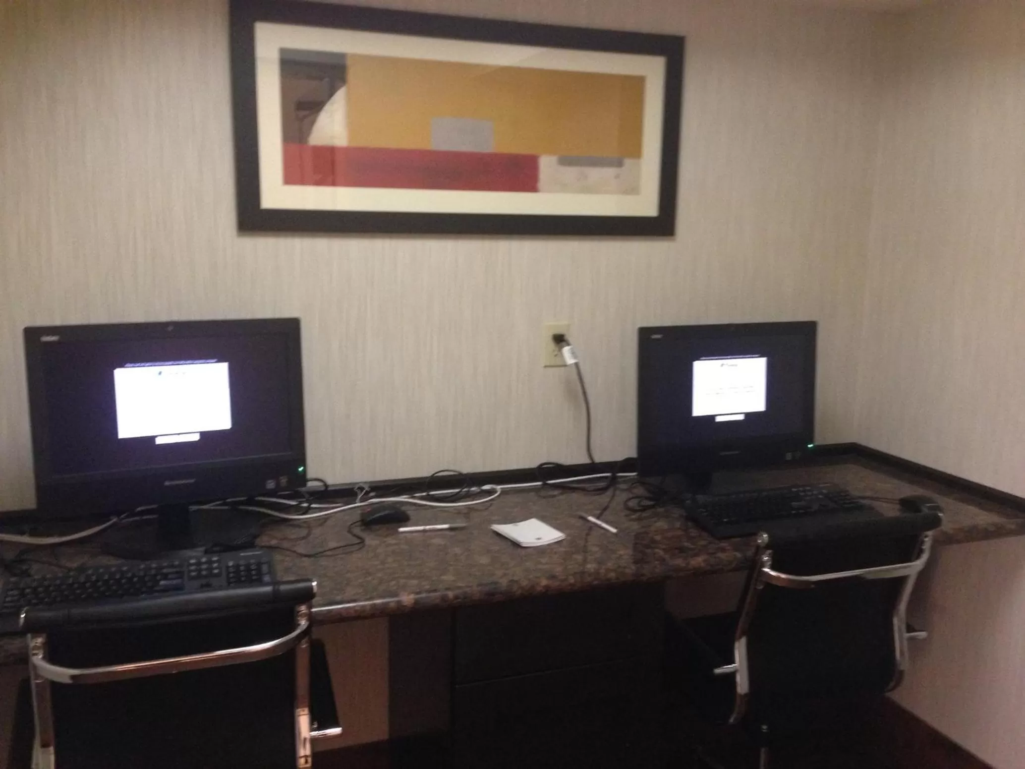 Business facilities in Best Western Harrisburg North Hotel