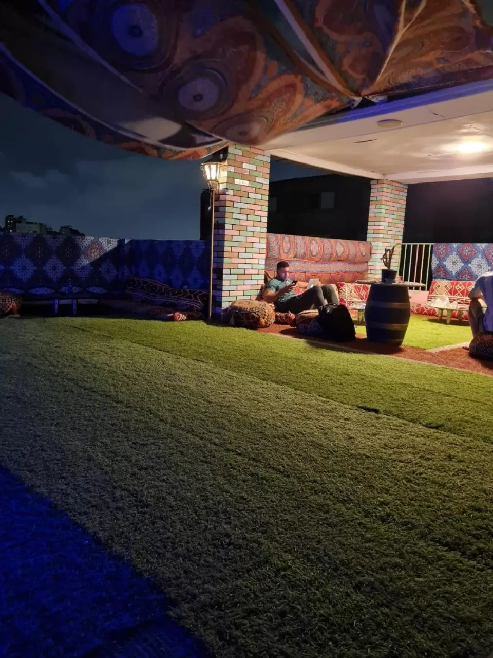 Restaurant/places to eat in Castle Hotel