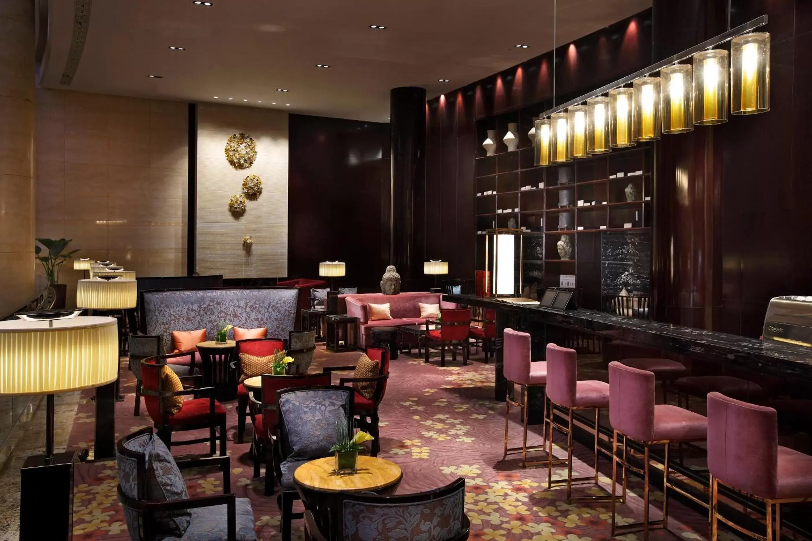 Lounge or bar, Restaurant/Places to Eat in Crowne Plaza Chengdu Panda Garden, an IHG Hotel