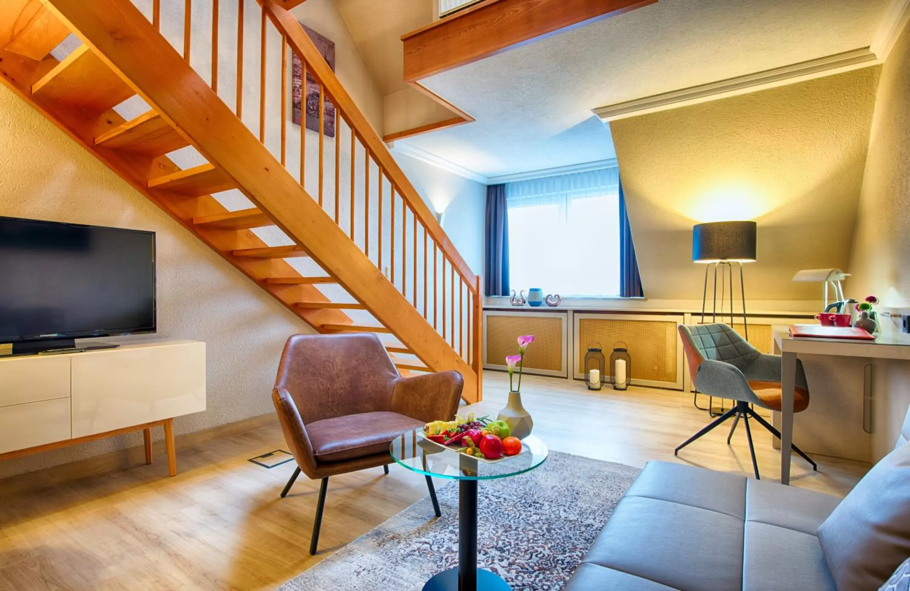 Photo of the whole room, Seating Area in Leonardo Hotel Heidelberg Walldorf