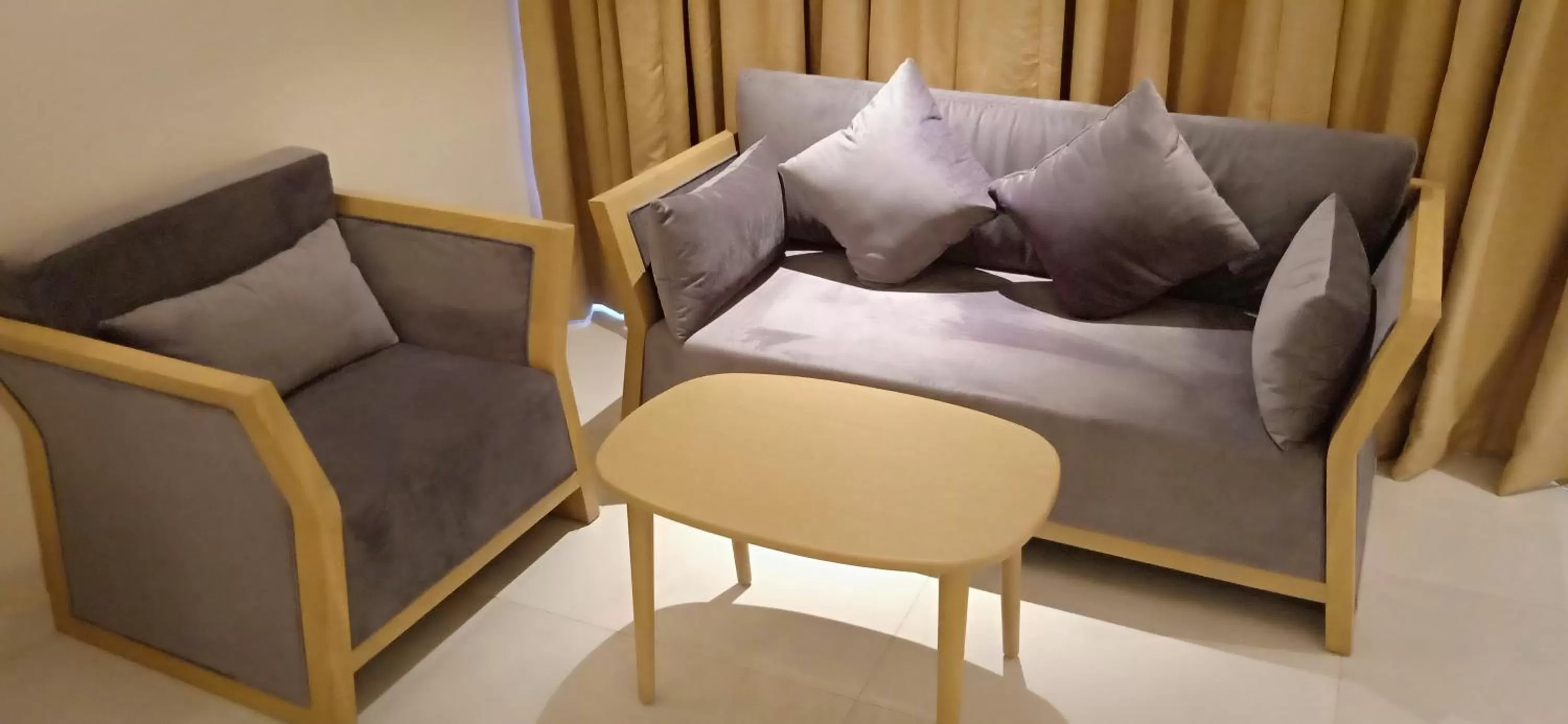 Living room, Seating Area in Sapphire Premium Hotel & Suite