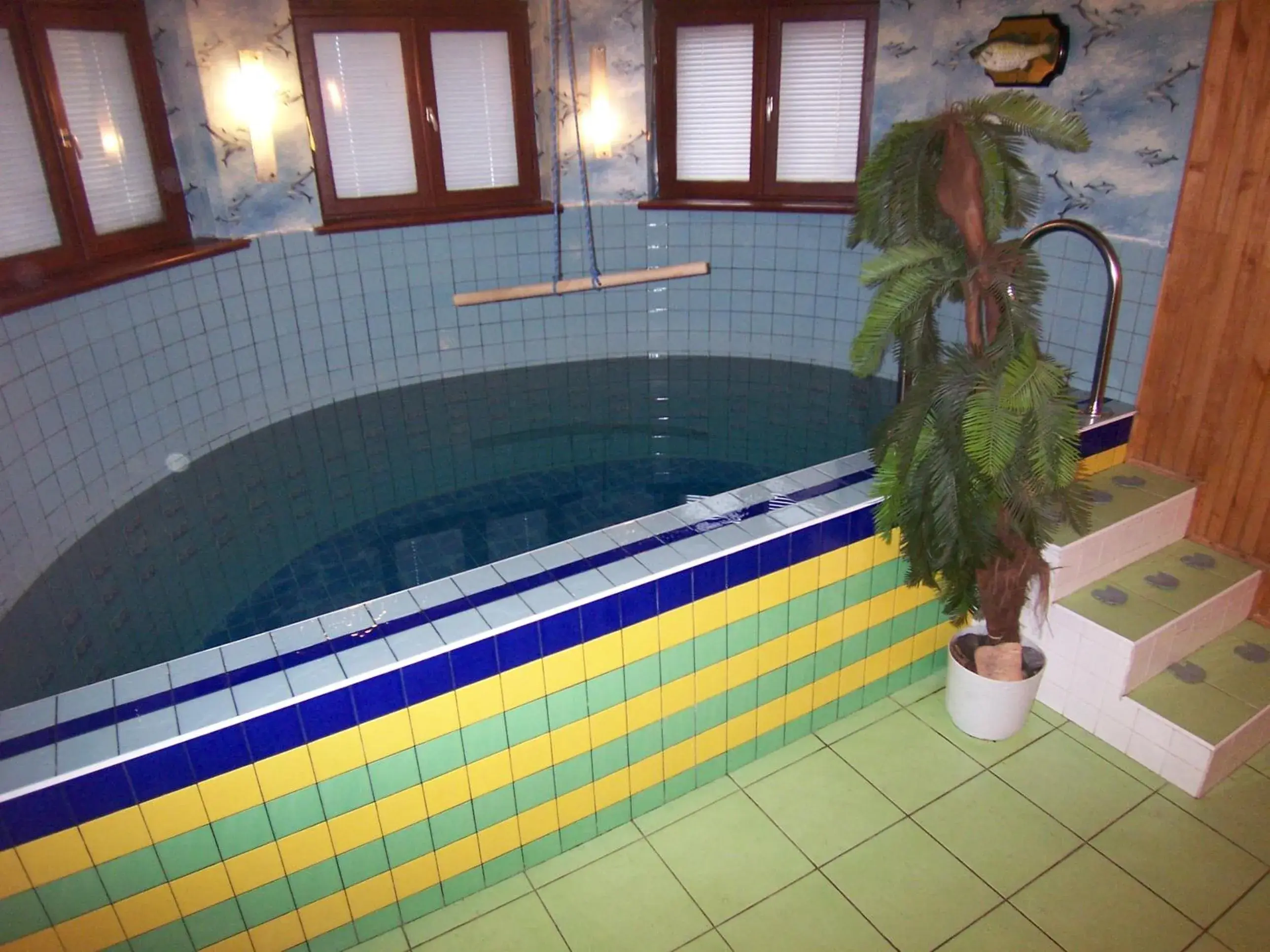 Swimming Pool in Po Kastonu