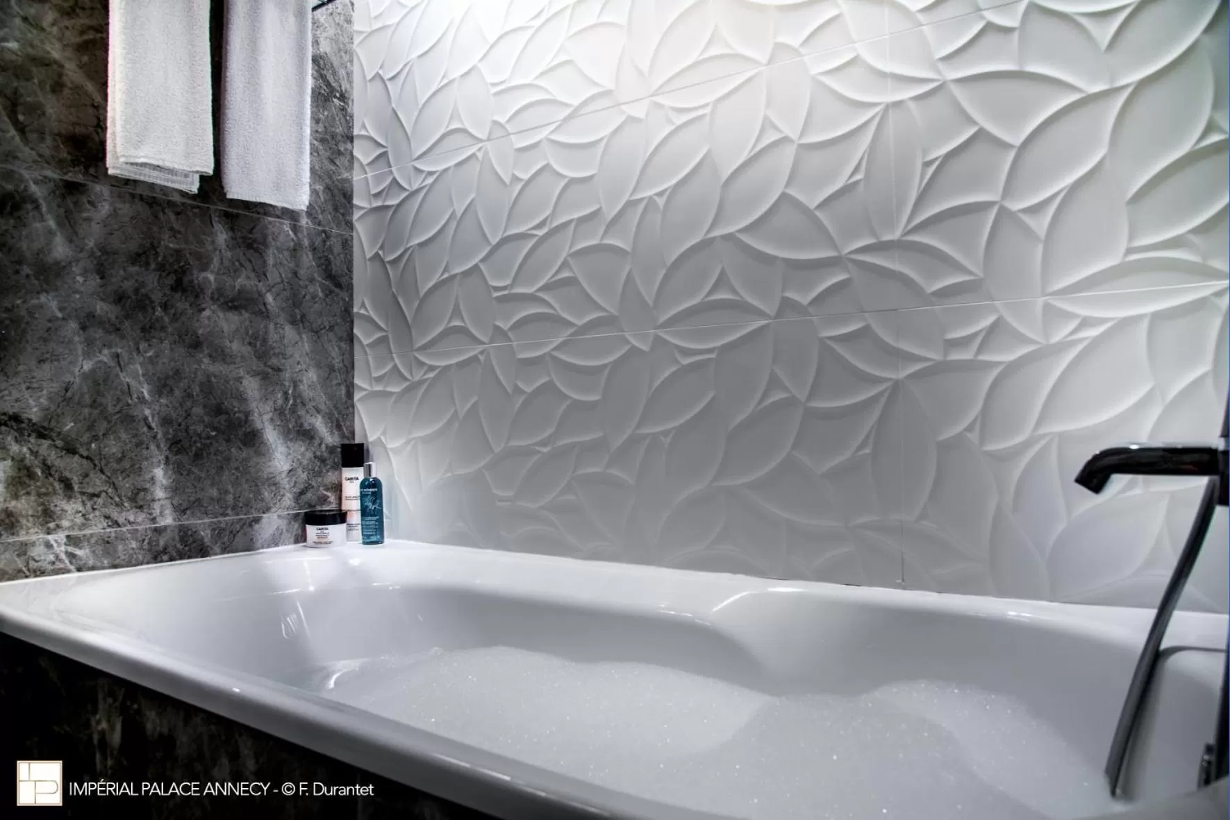 Bathroom in Impérial Palace