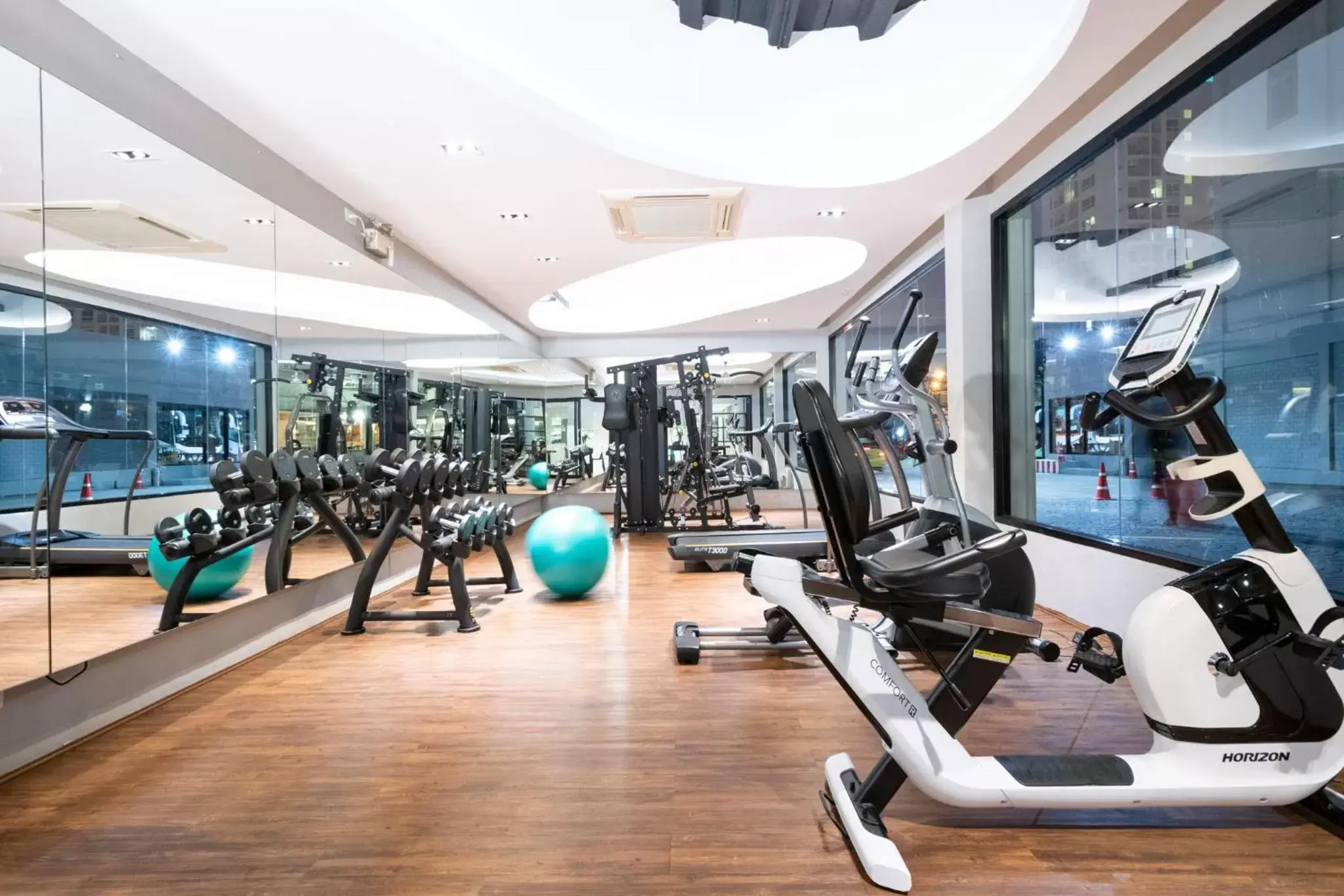 Fitness centre/facilities in S Ratchada Leisure Hotel - SHA PLUS Fitness centre/facilities in S Ratchada Leisure Hotel - SHA PLUS